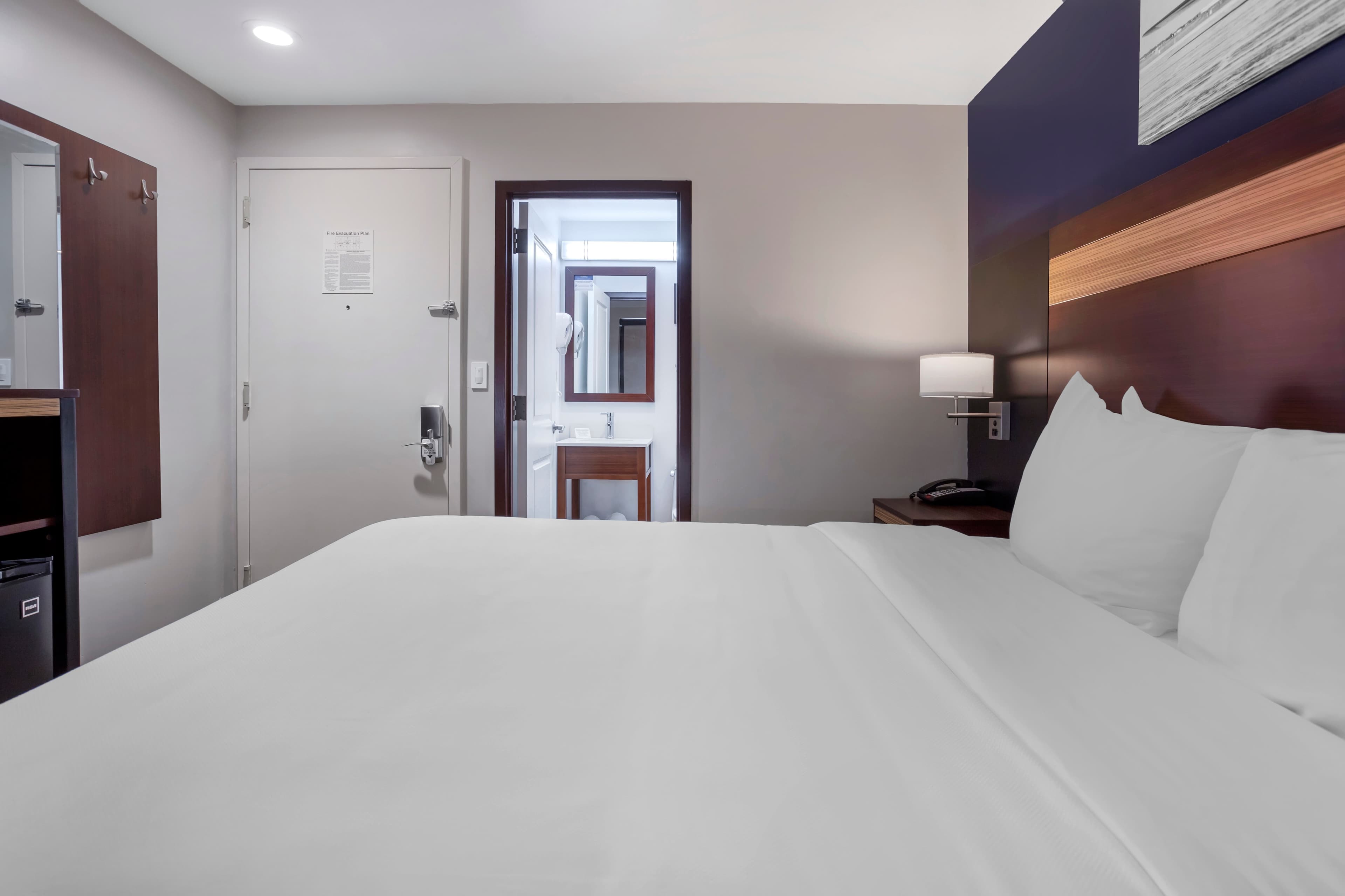 Avion Inn Near LGA Airport, an Ascend Collection Hotel — 27