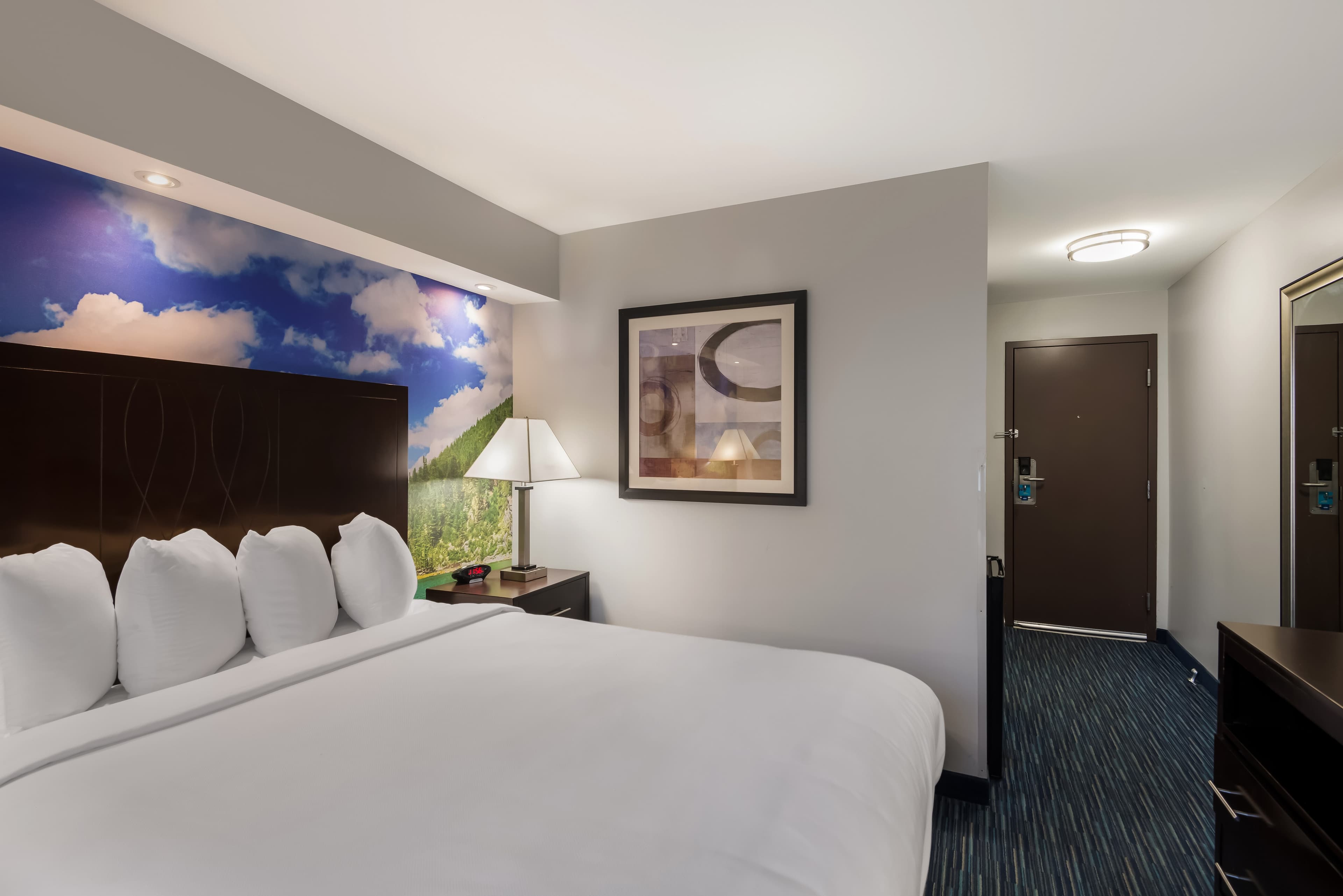 Clarion Pointe Syracuse Downtown — 15