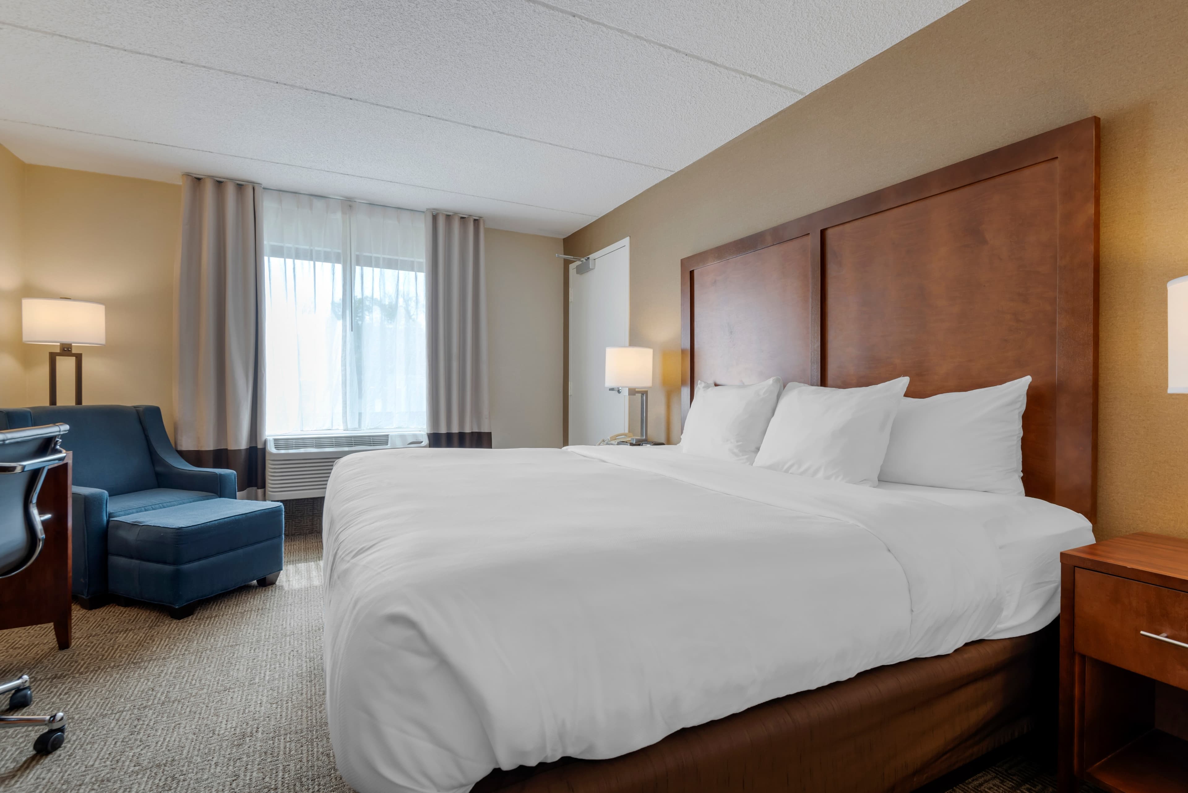 Comfort Inn The Pointe — 9