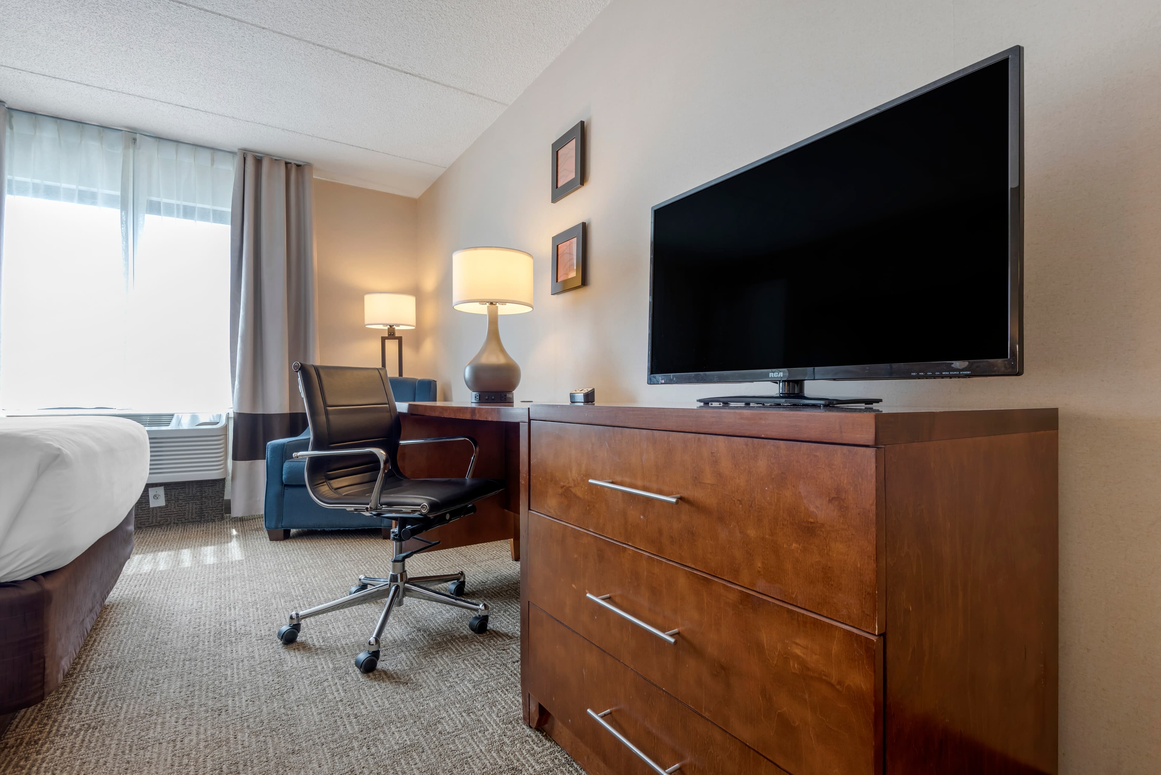 Comfort Inn The Pointe — 17