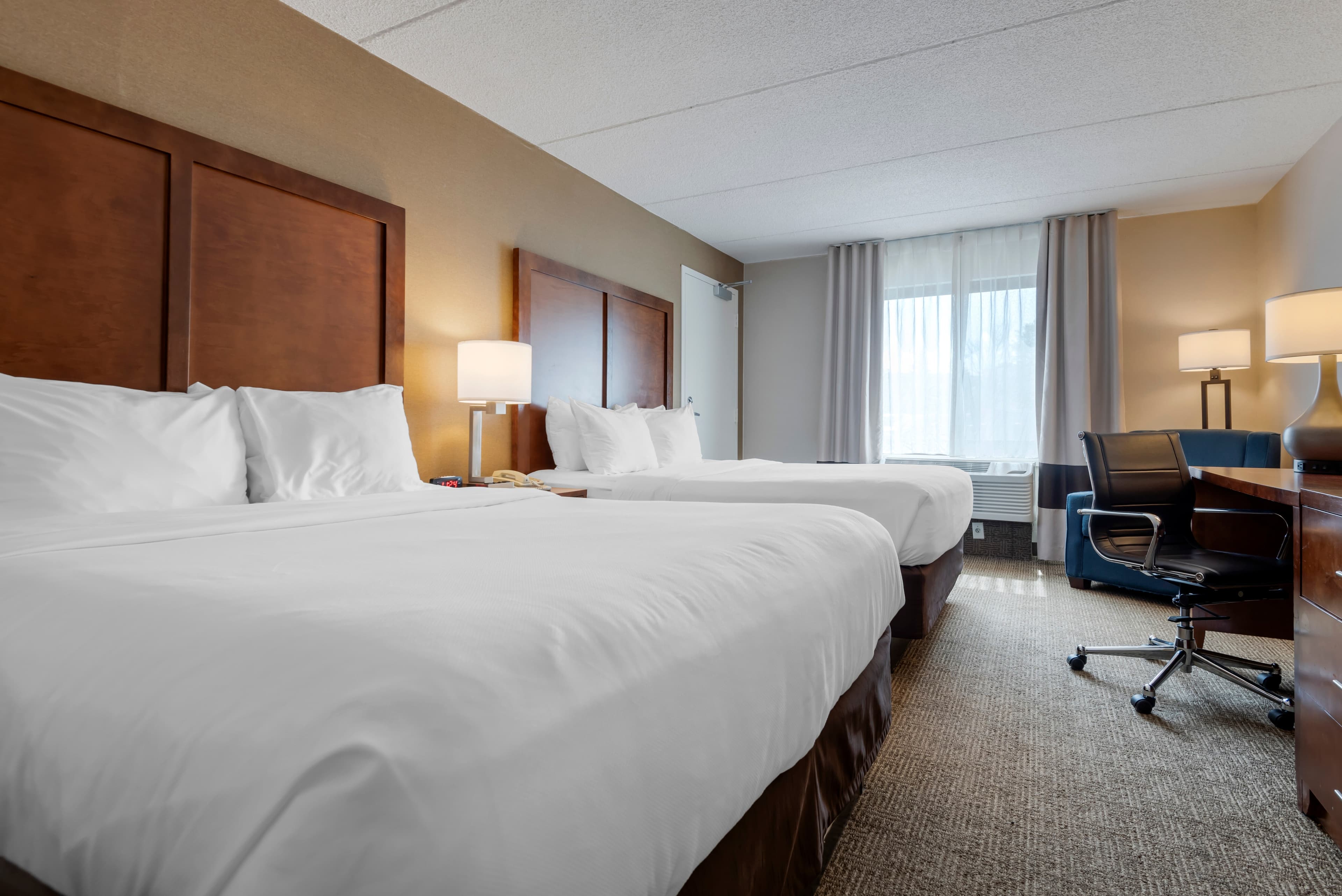 Comfort Inn The Pointe — 18