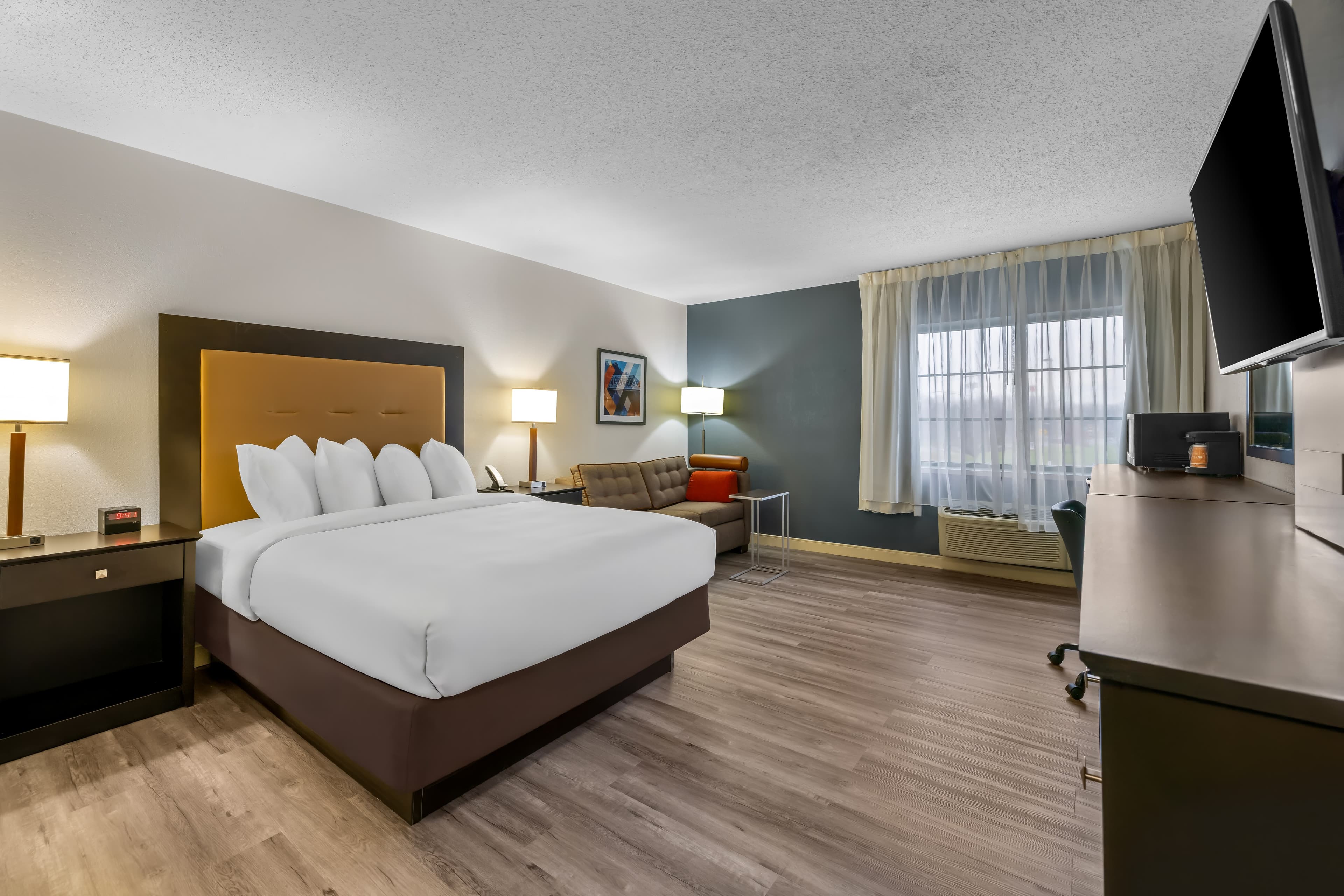 Quality Inn Brewerton - Syracuse Oneida Lake Area — 2