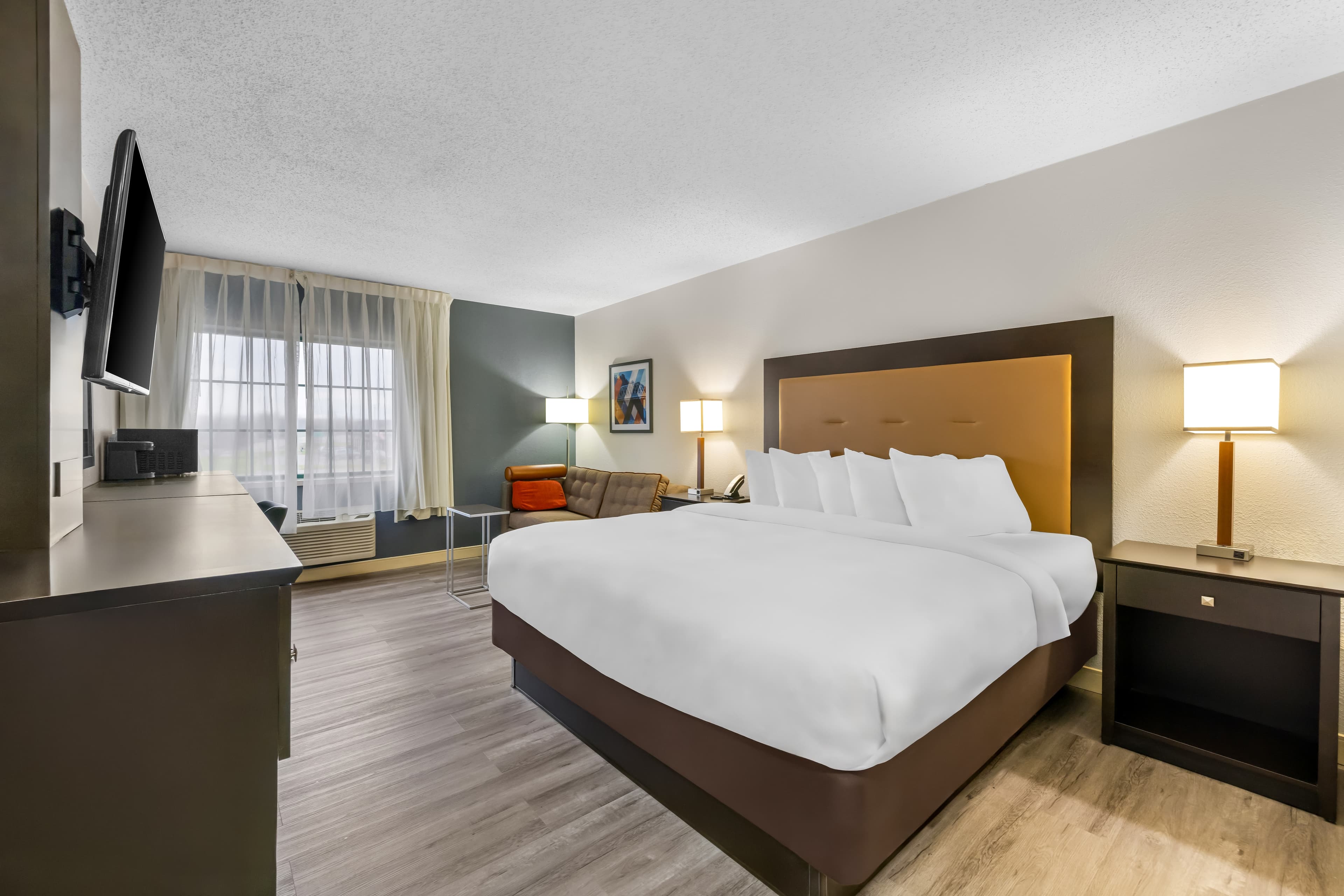 Quality Inn Brewerton - Syracuse Oneida Lake Area — 8