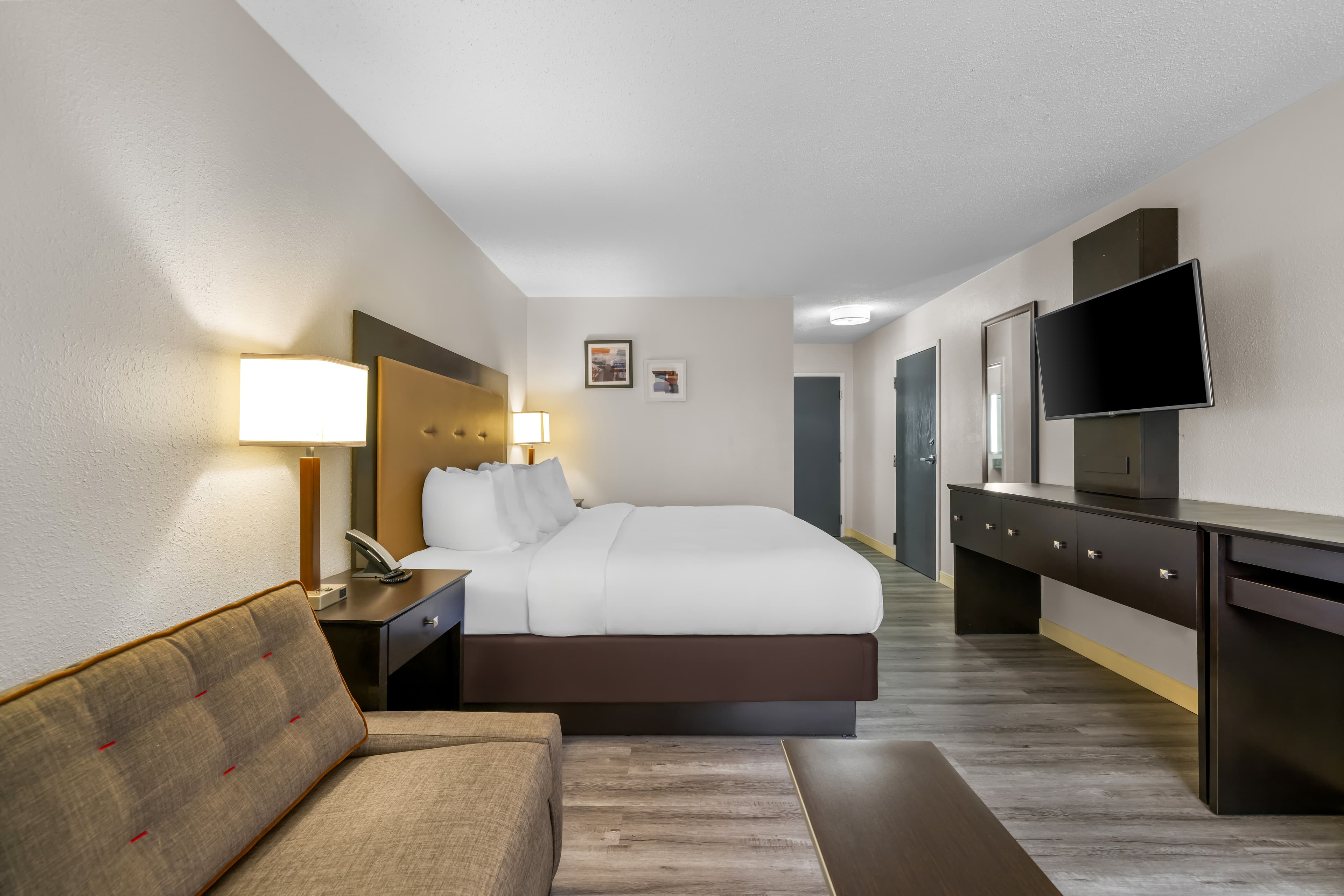 Quality Inn Brewerton - Syracuse Oneida Lake Area — 11
