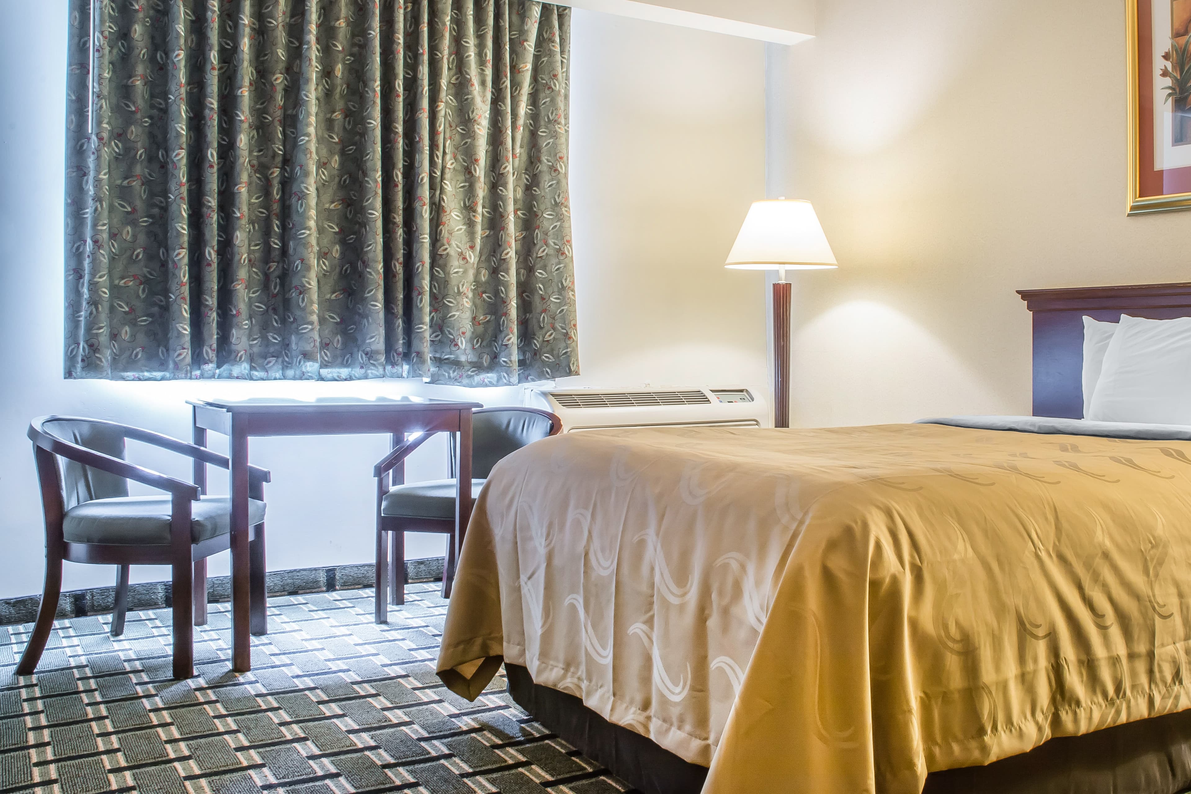 Quality Inn & Suites Palm Island Indoor Waterpark — 12