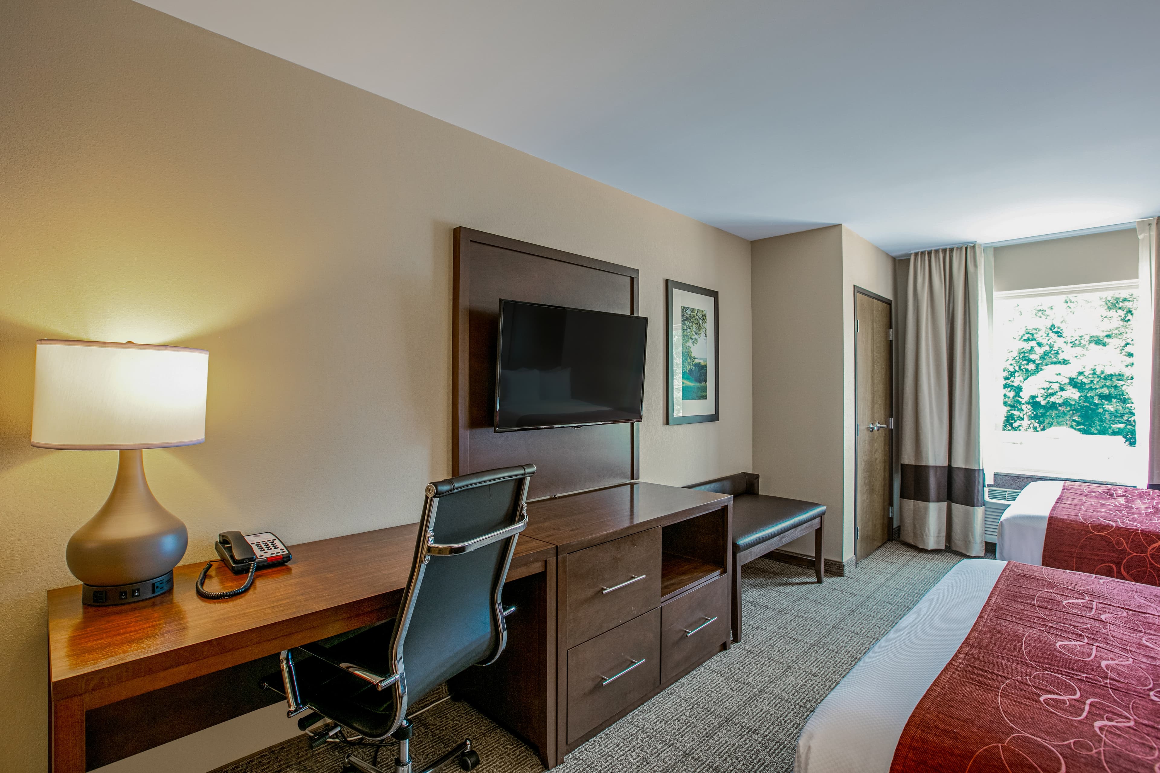 Comfort Suites Fishkill near Interstate 84 — 11