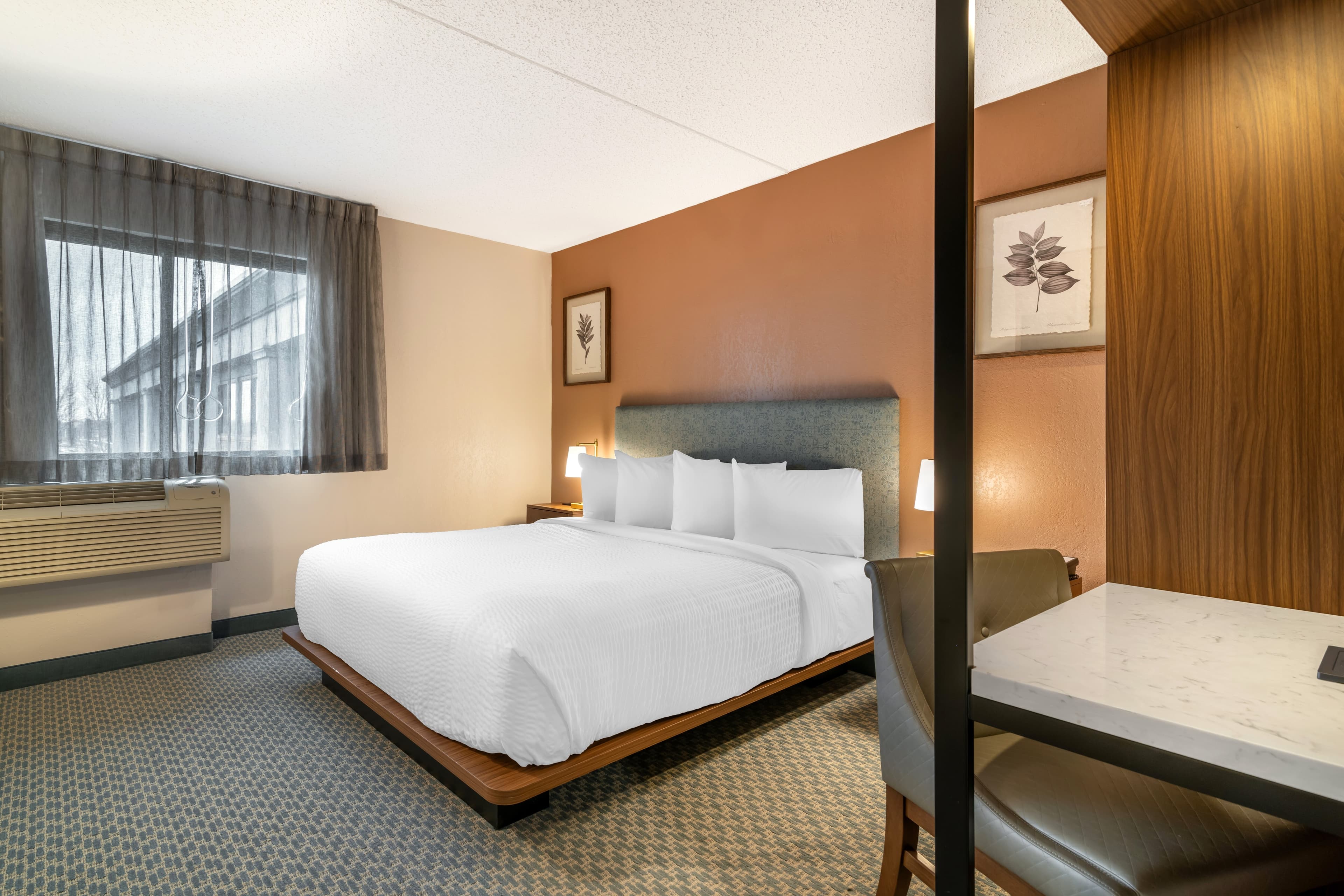 The Clocktower Hotel Latham - North Albany, an Ascend Collection Hotel - Image 2