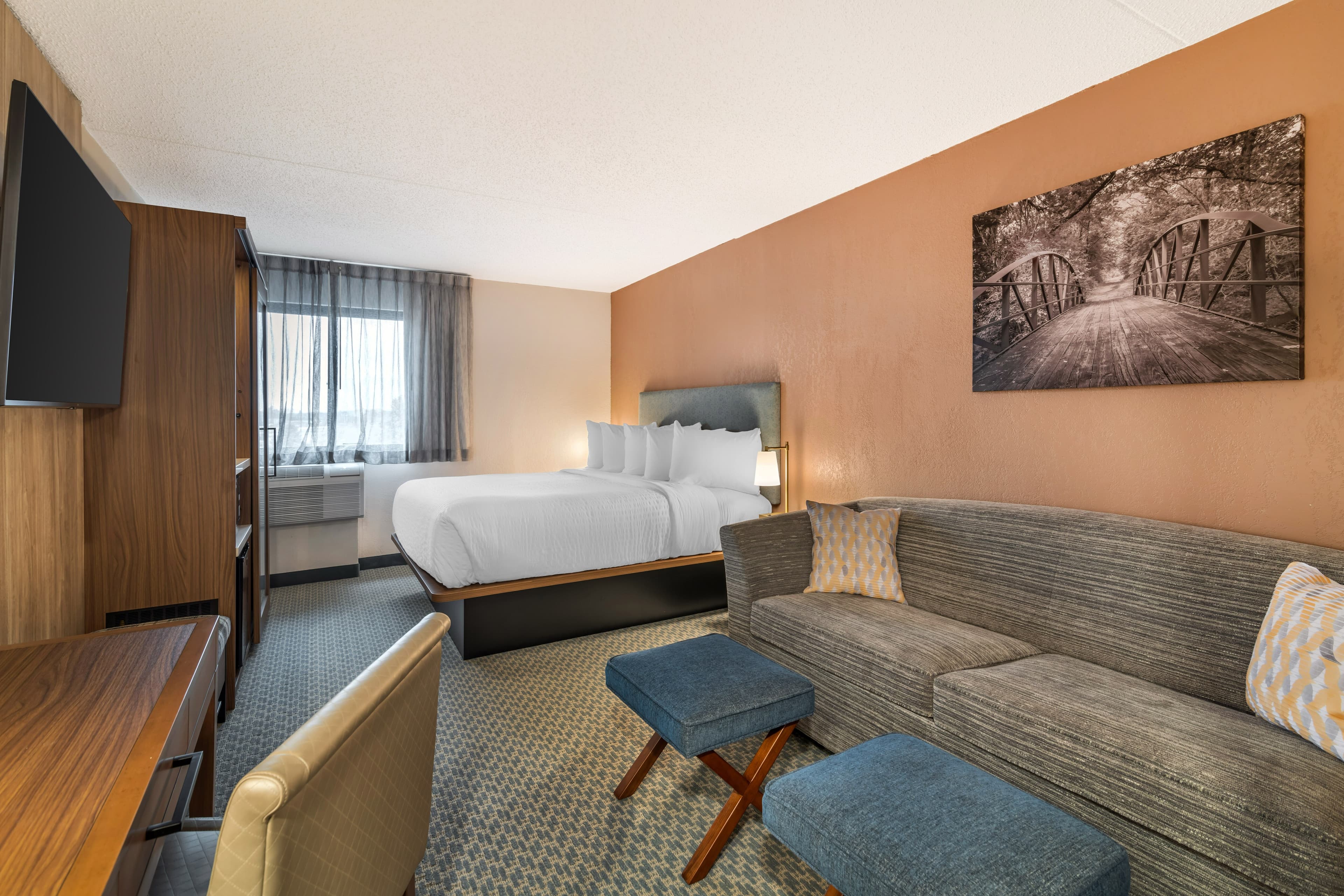 The Clocktower Hotel Latham - North Albany, an Ascend Collection Hotel — 12