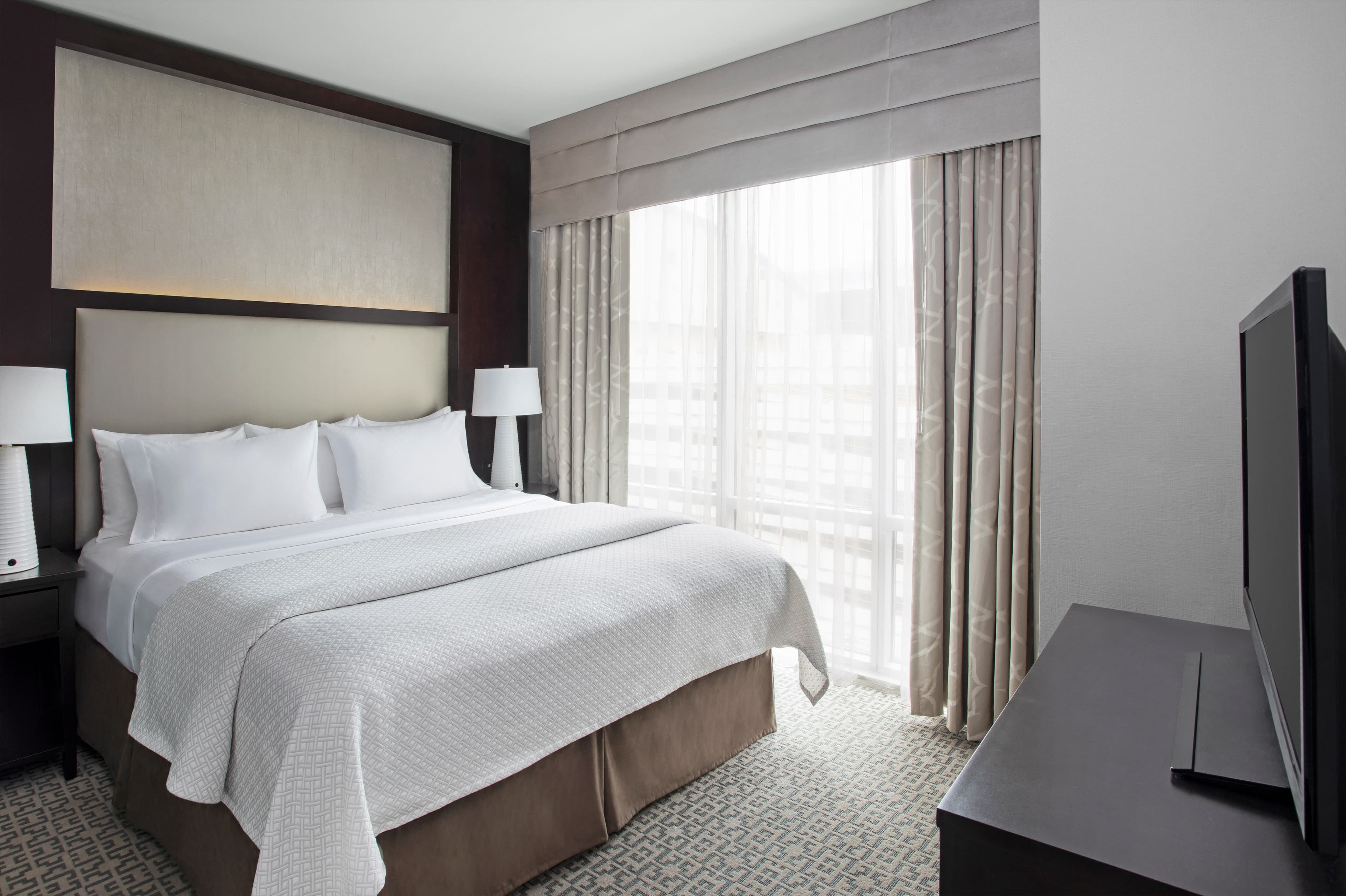 Cambria Hotel White Plains - Downtown - Image 2