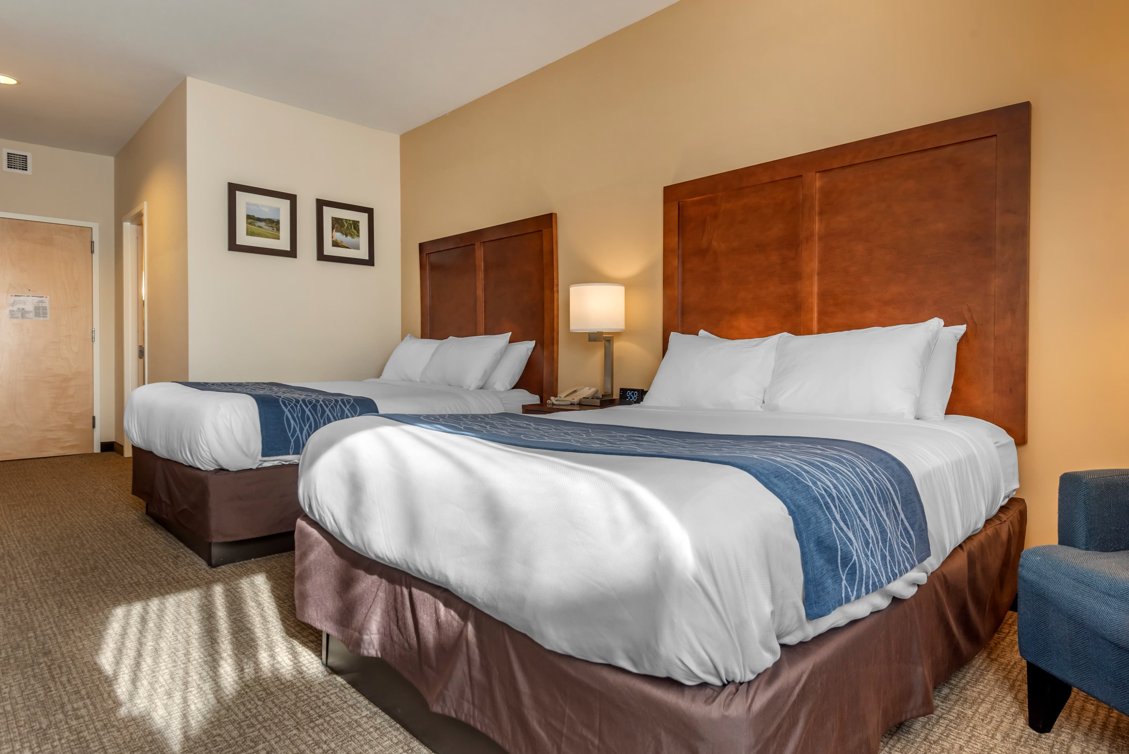 Comfort Inn Apalachin / Binghamton W Route 17 — 17