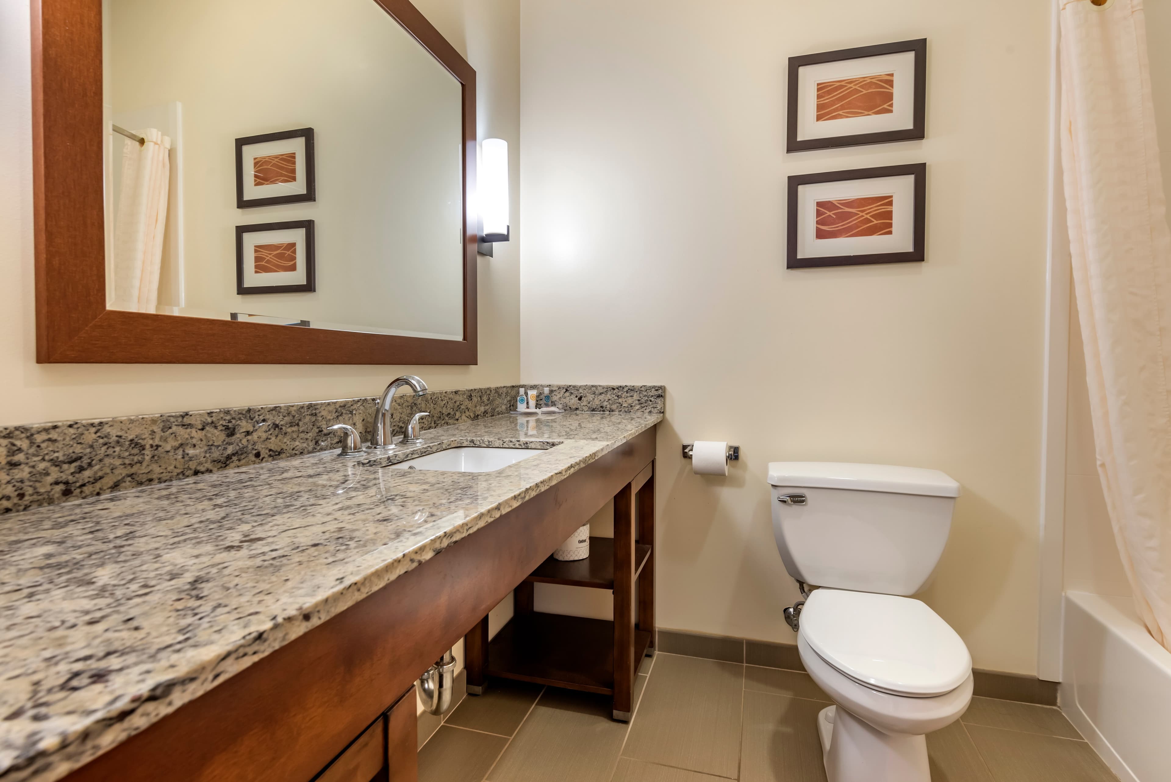 Comfort Inn Apalachin / Binghamton W Route 17 — 26