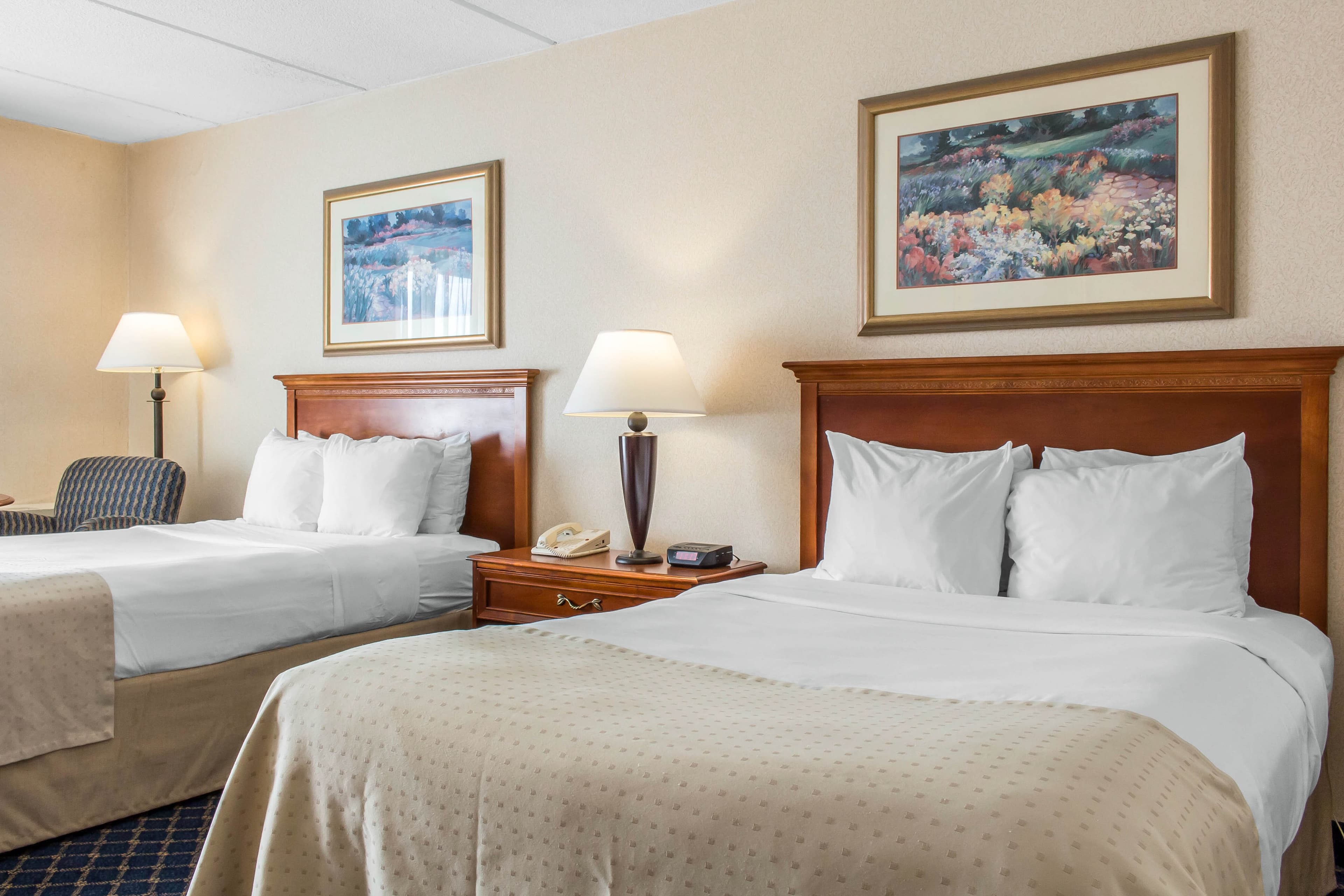 Clarion Hotel & Conference Center Ronkonkoma MacArthur Airport — 8
