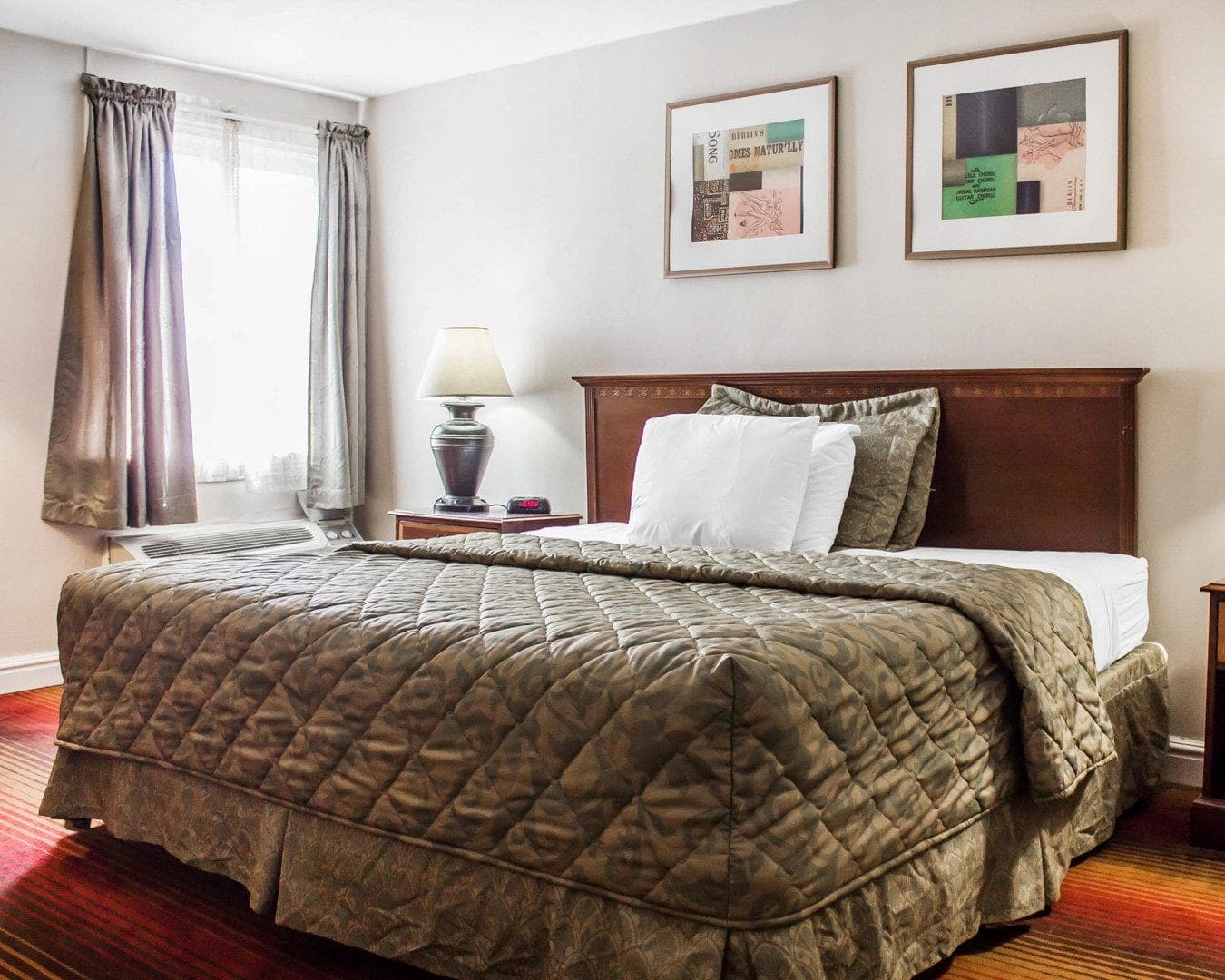 Rodeway Inn Huntington Station - Melville - Image 1