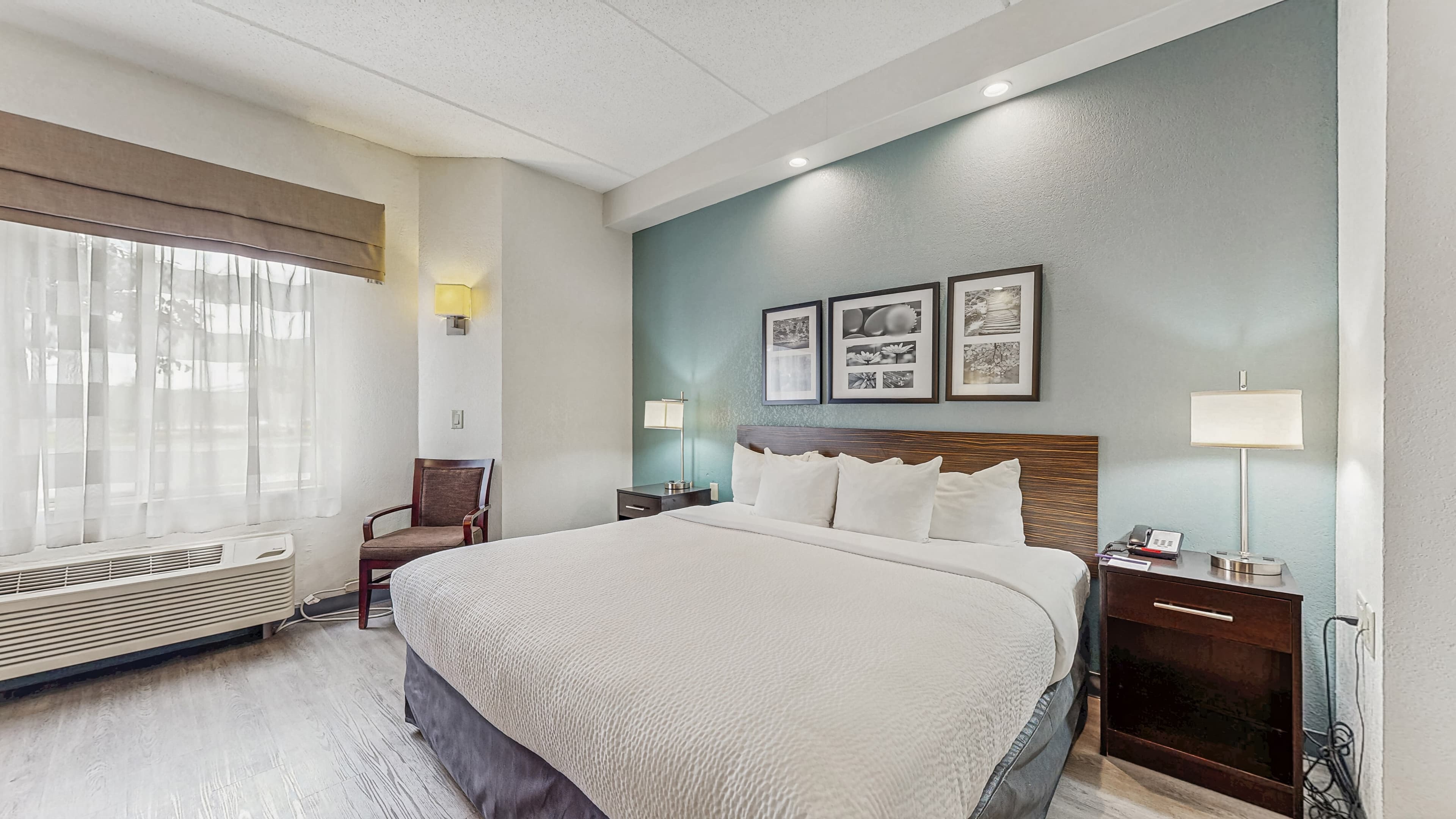 Sleep Inn & Suites Buffalo Airport - Image 2