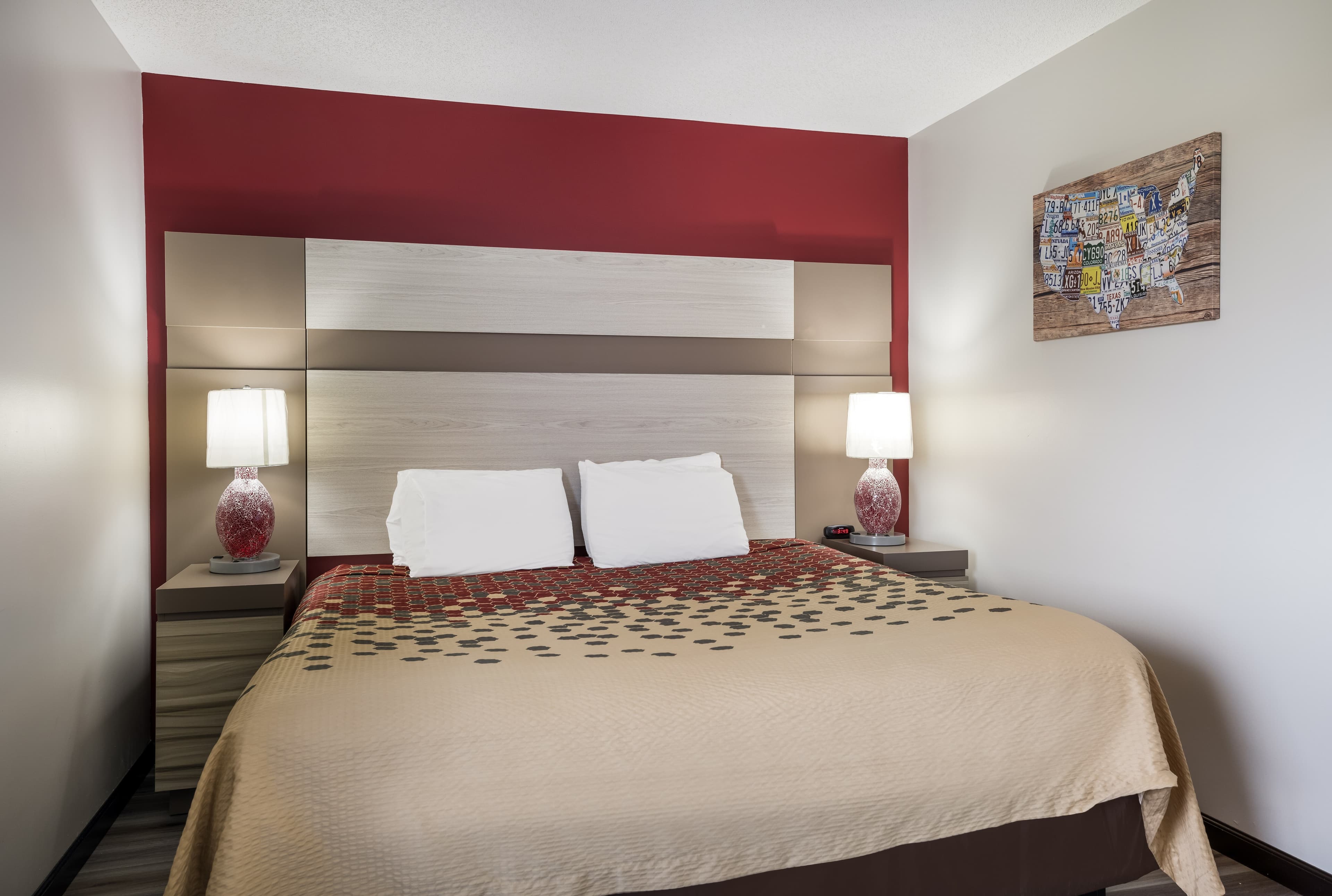 Econo Lodge Inn & Suites Canandaigua - Fingers Lake Area — 12