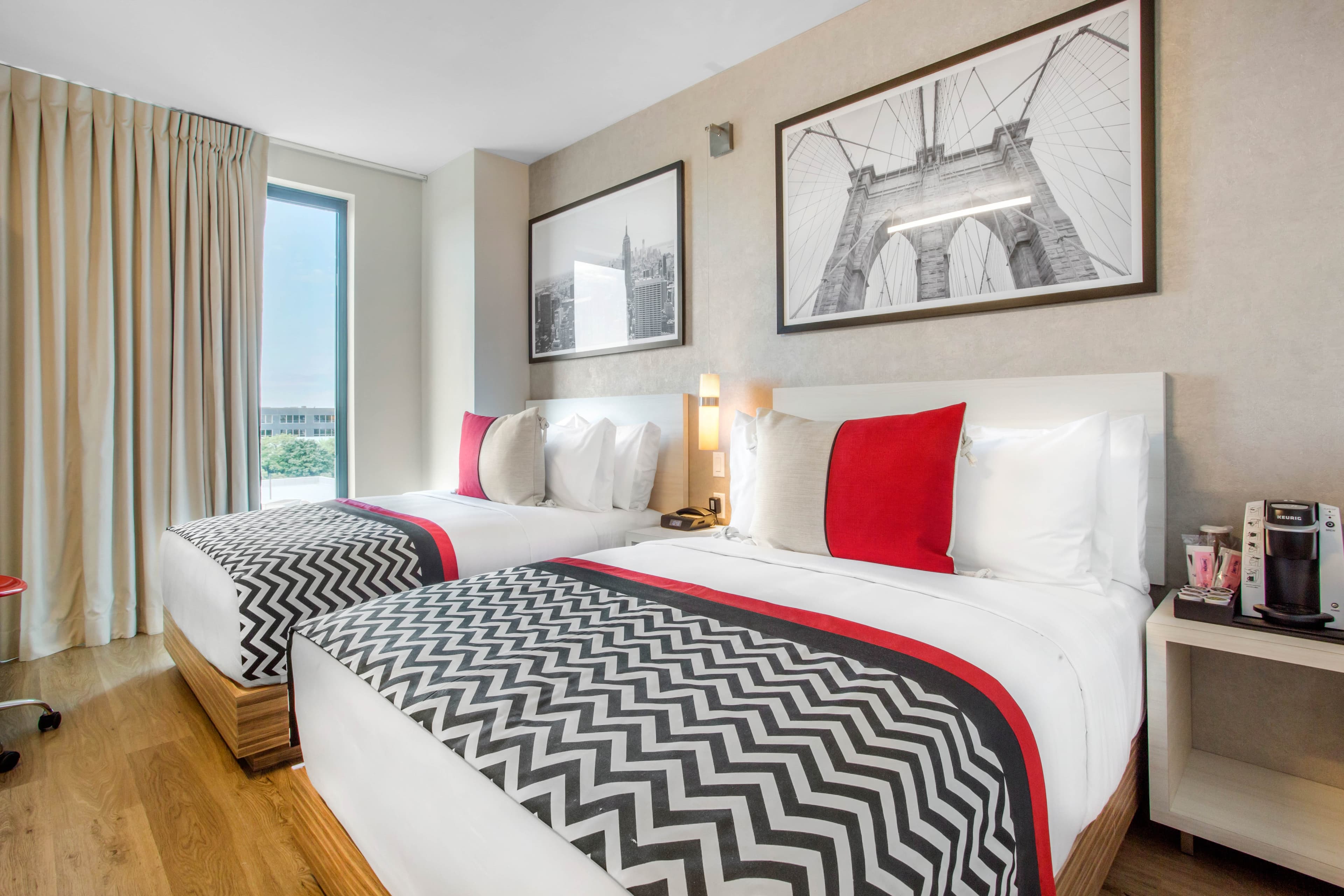 Insignia Hotel Brooklyn, an Ascend Collection Hotel - Image 1