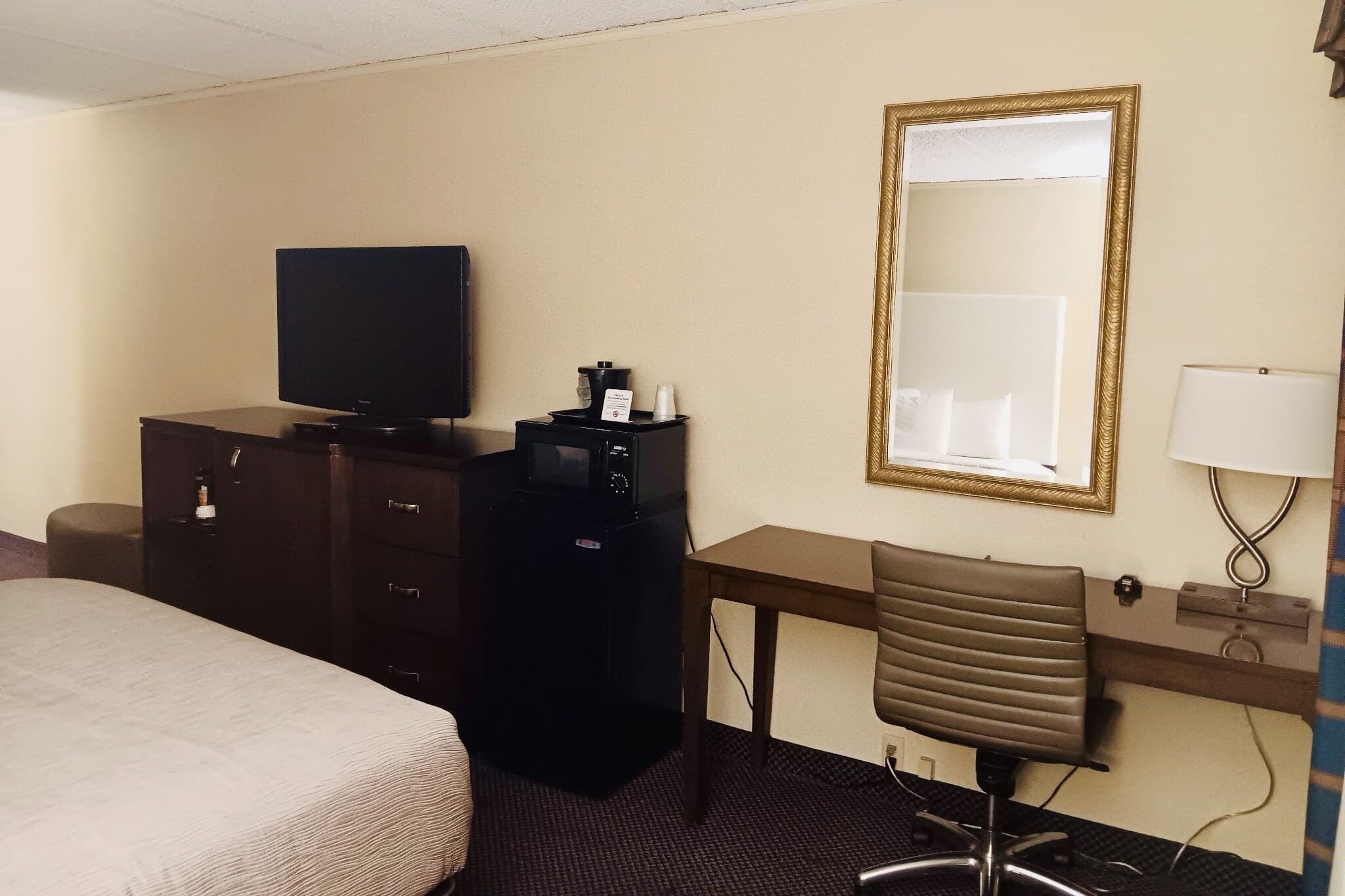 Quality Inn Horseheads - Image 5