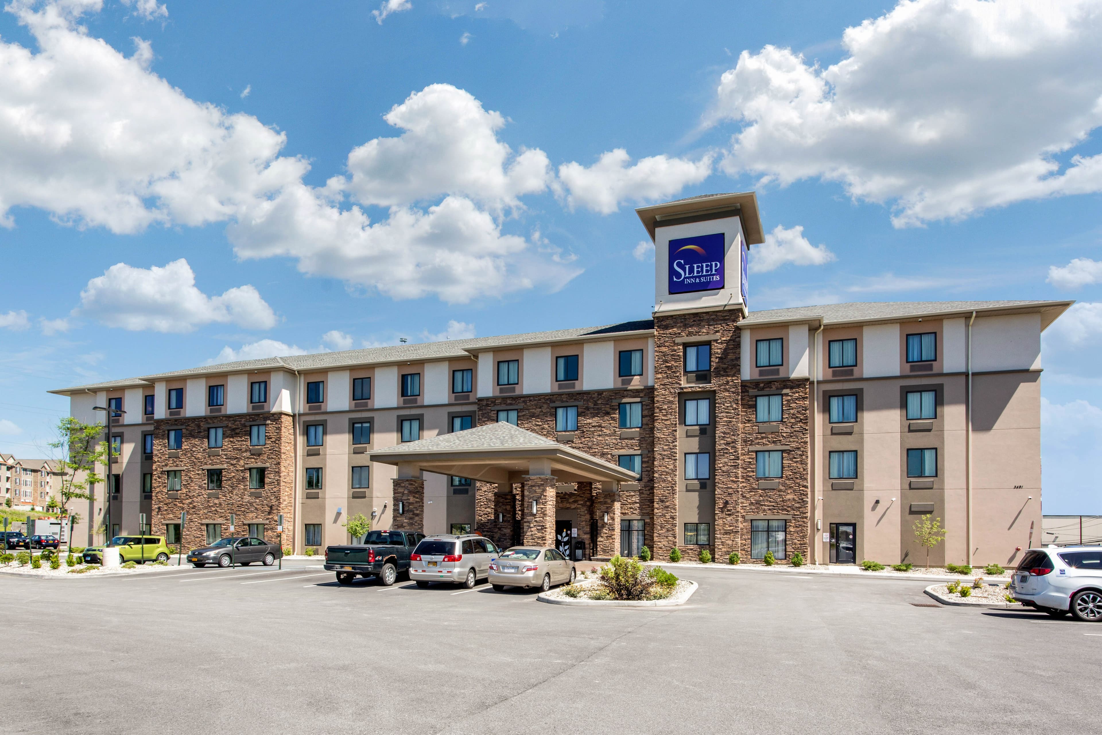 Sleep Inn & Suites Middletown - Goshen - Image 1
