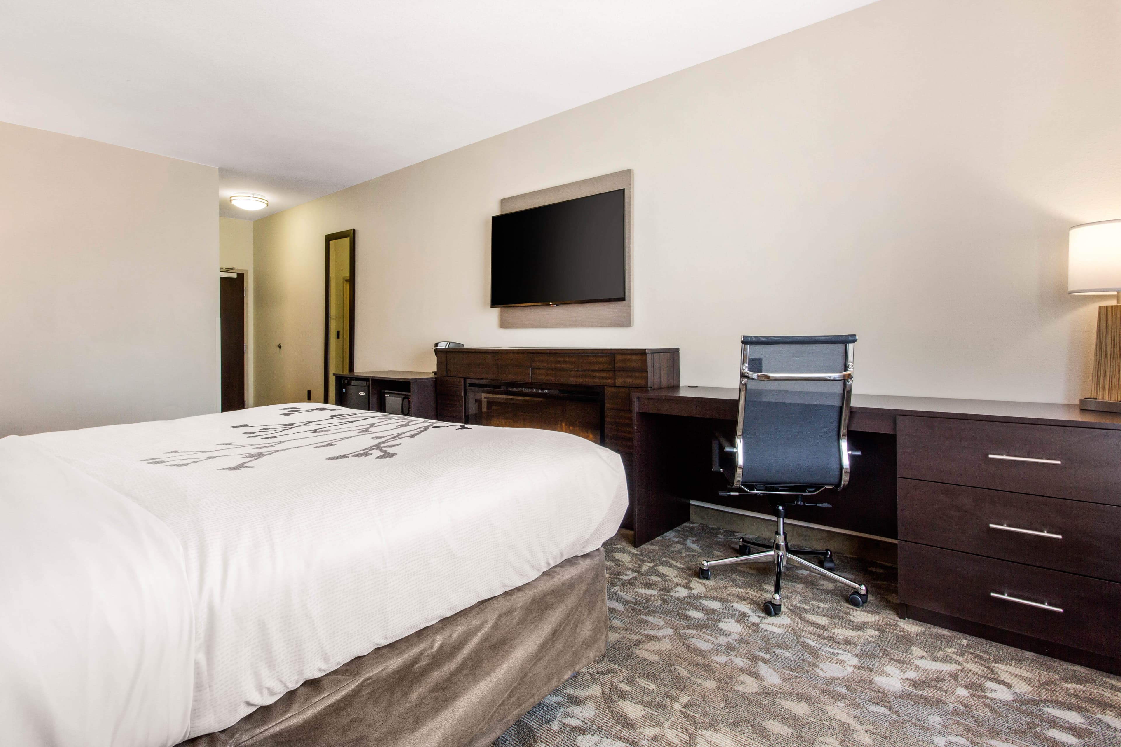 Sleep Inn & Suites Middletown - Goshen - Image 5