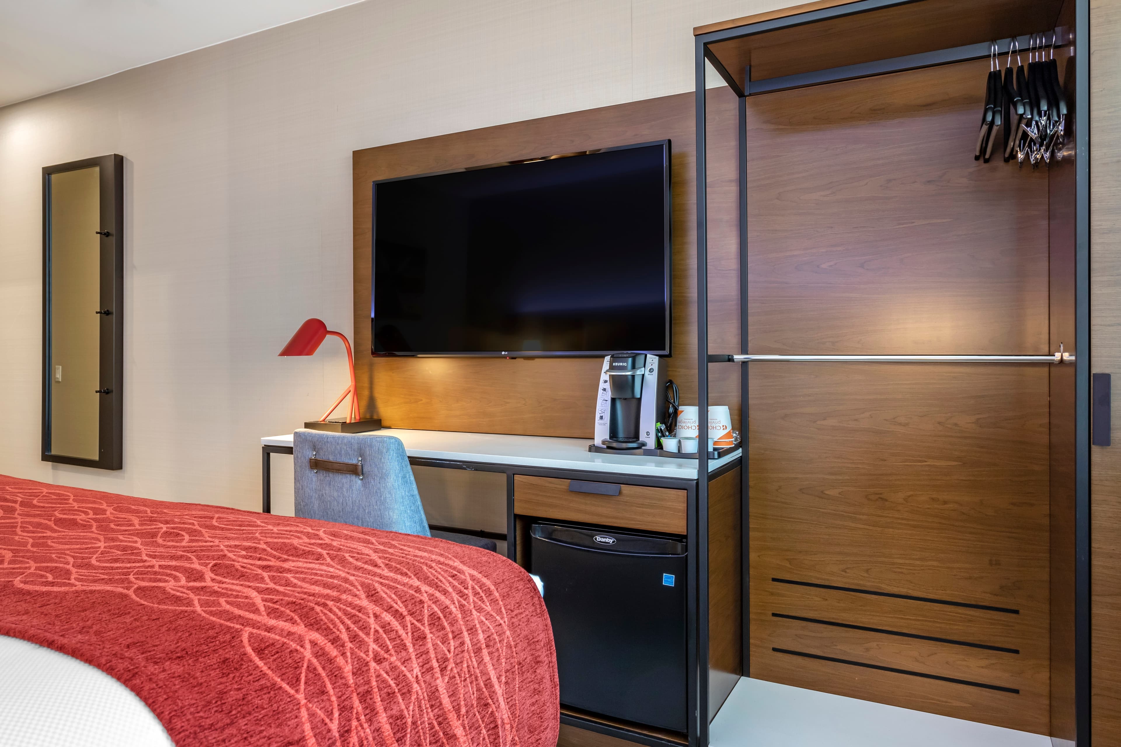 Comfort Inn JFK Airport — 8