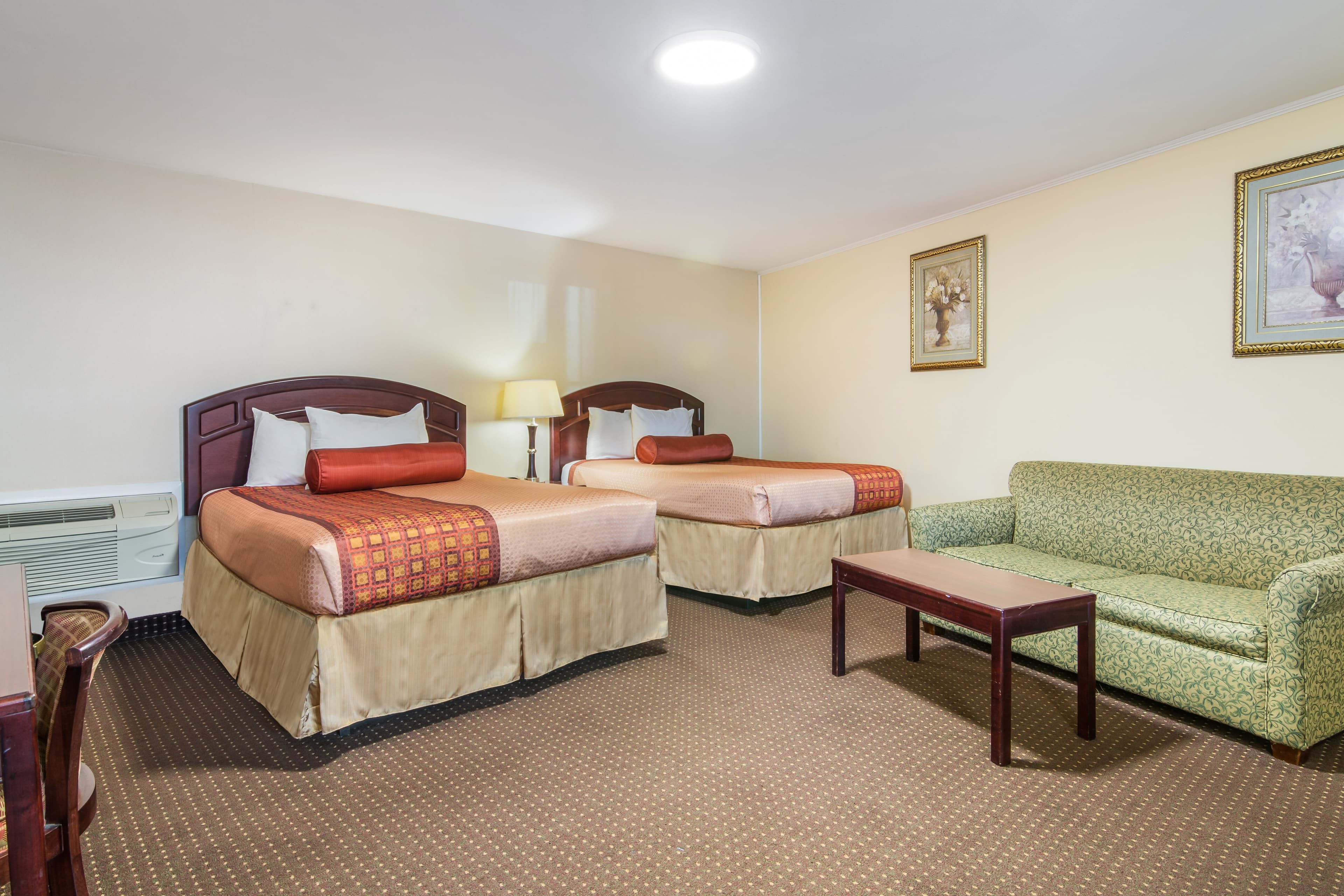 Rodeway Inn — 11
