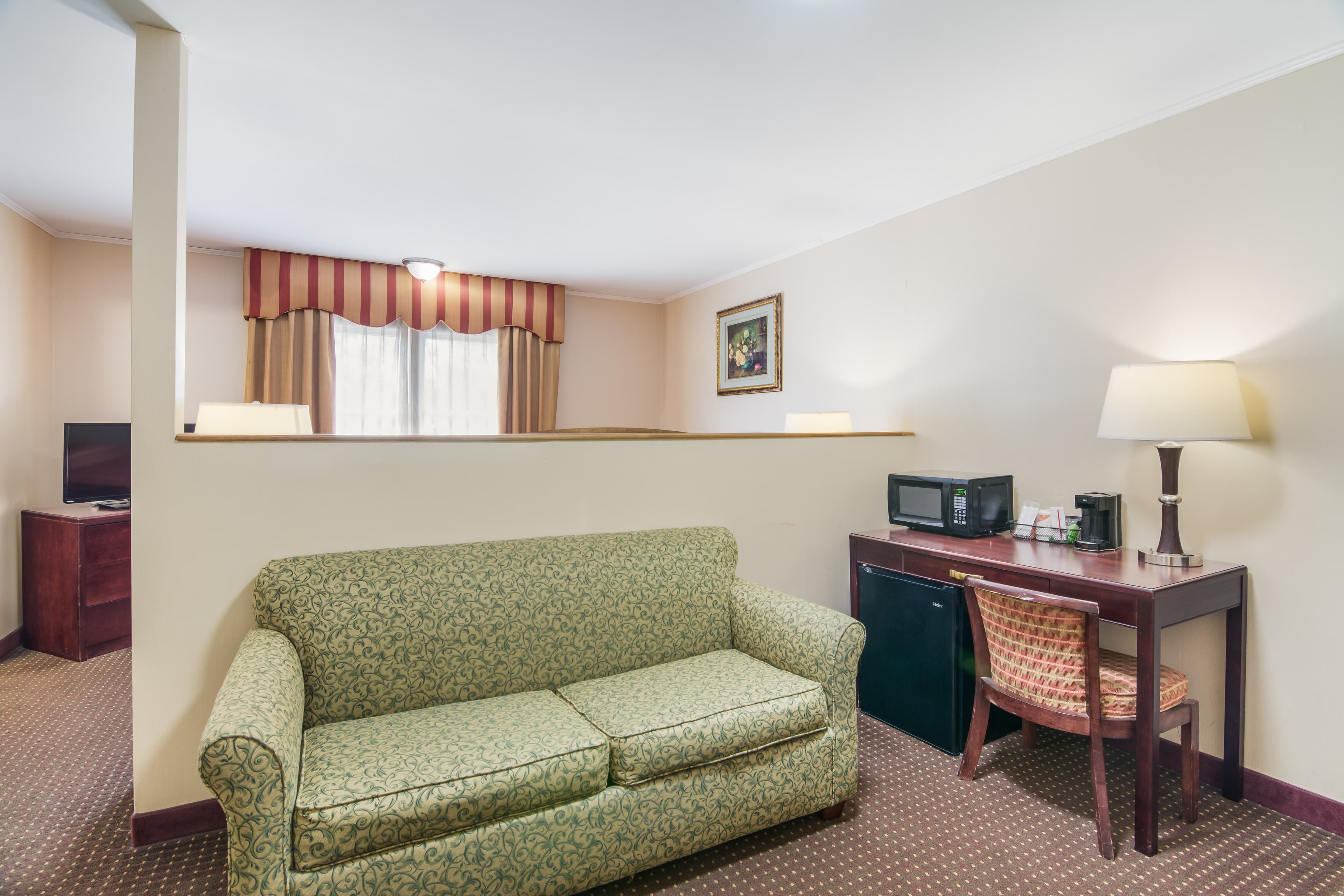 Rodeway Inn — 13