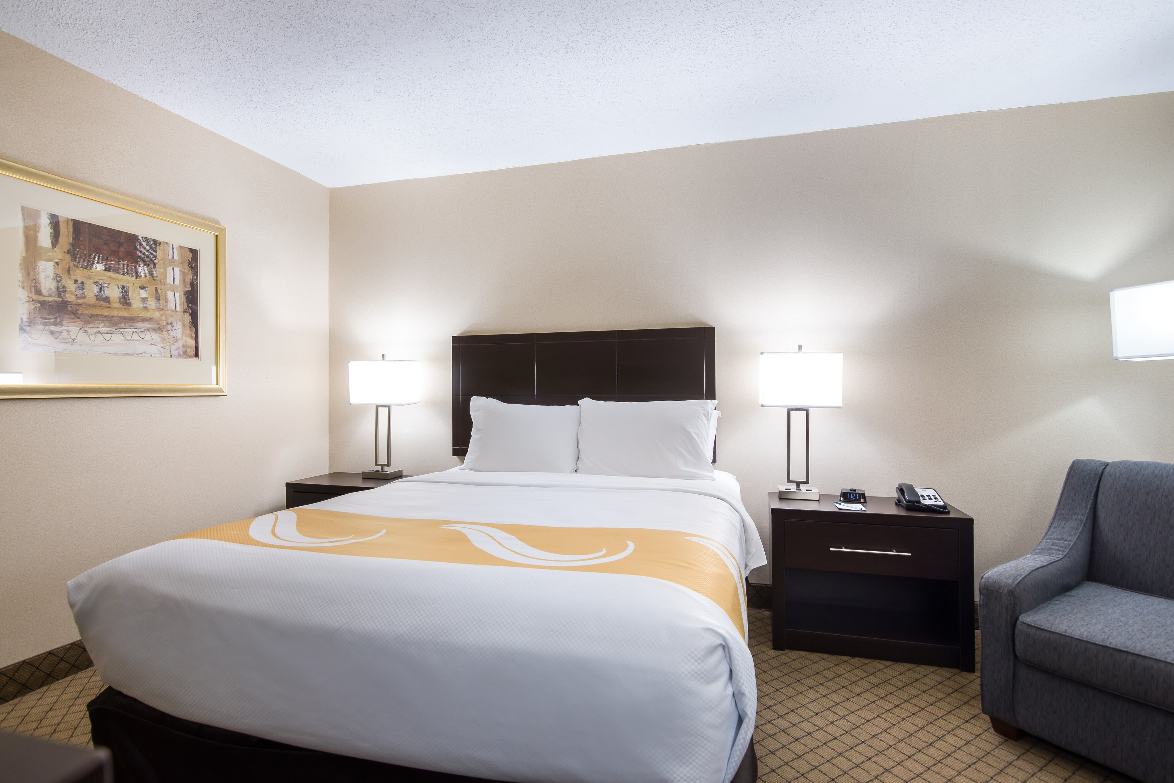 Quality Inn Oneonta Cooperstown Area - Image 2