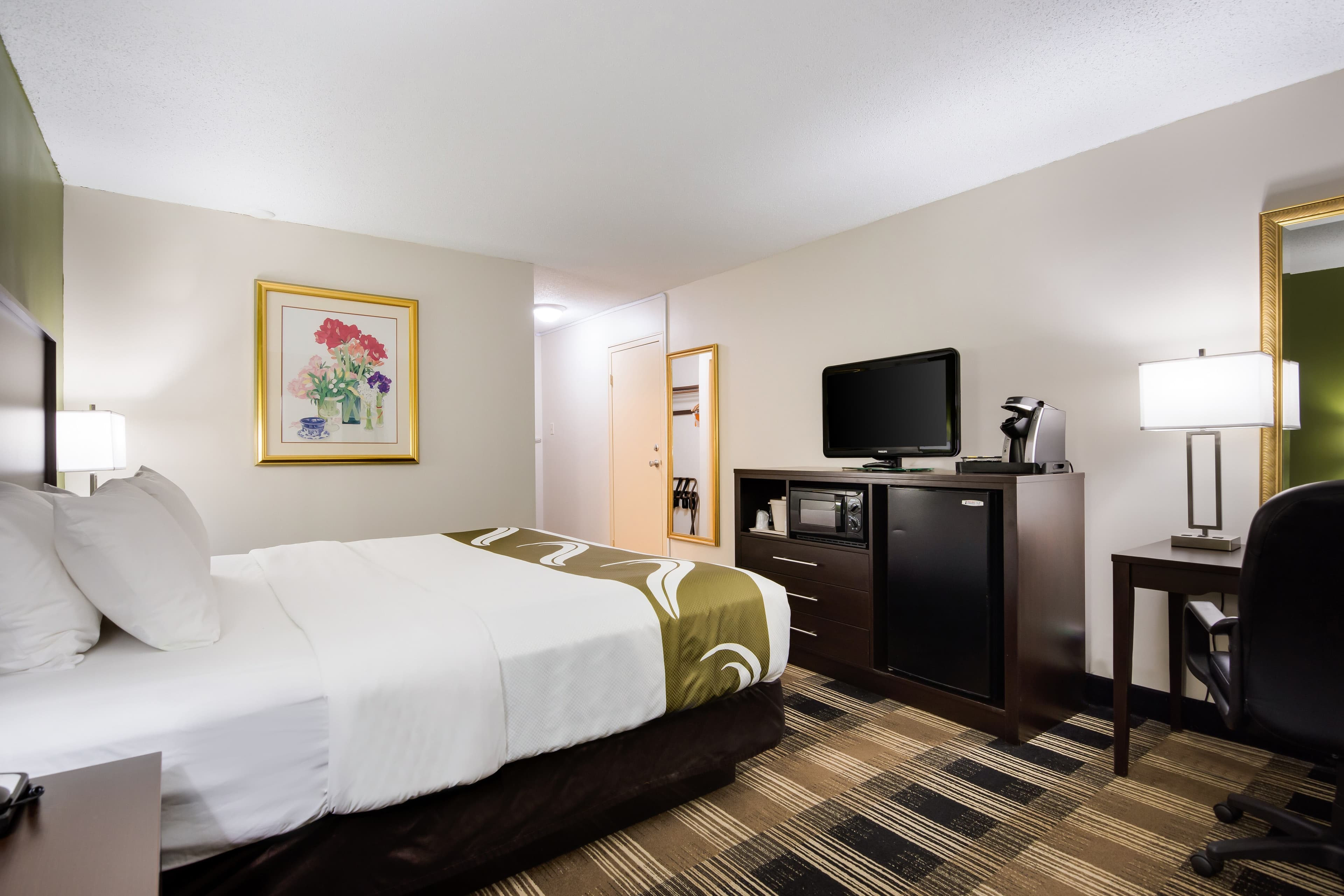 Quality Inn Oneonta Cooperstown Area — 12