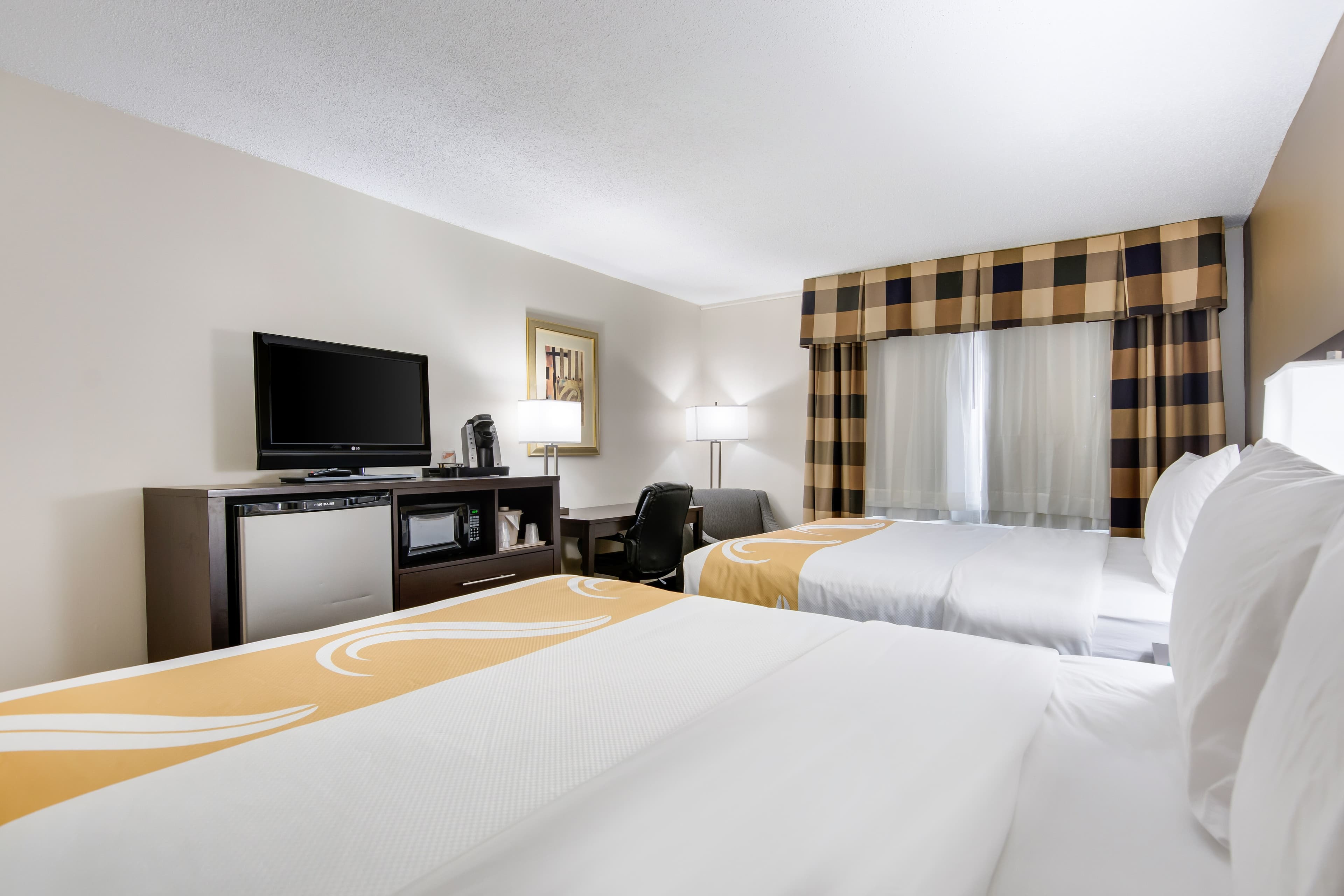 Quality Inn Oneonta Cooperstown Area — 16