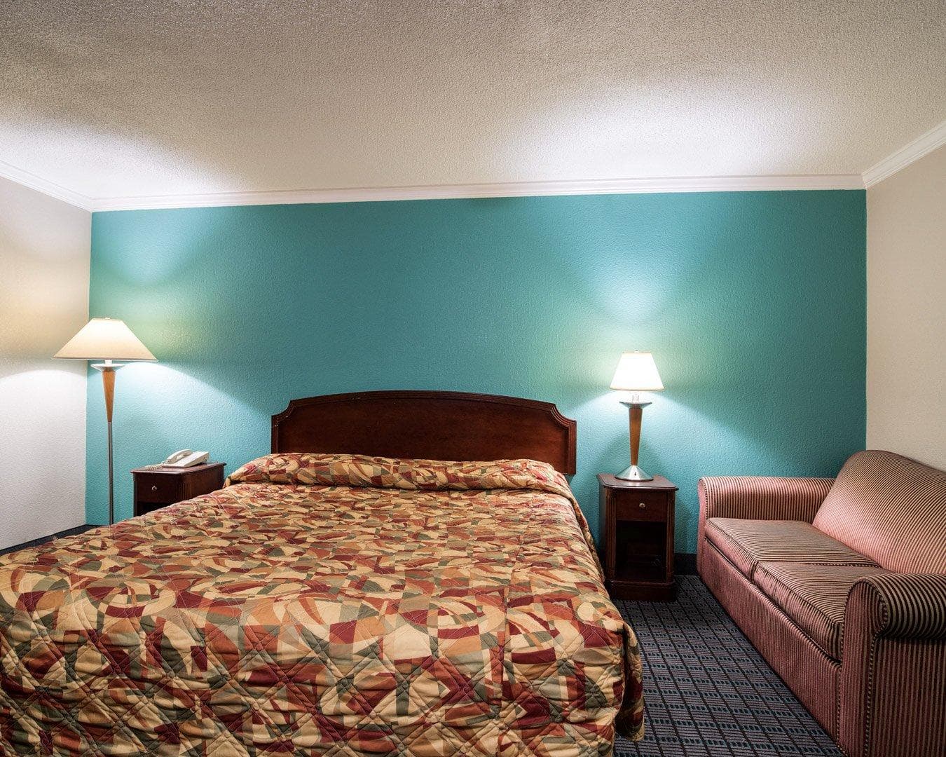 Rodeway Inn Syracuse Carrier Circle - Image 5