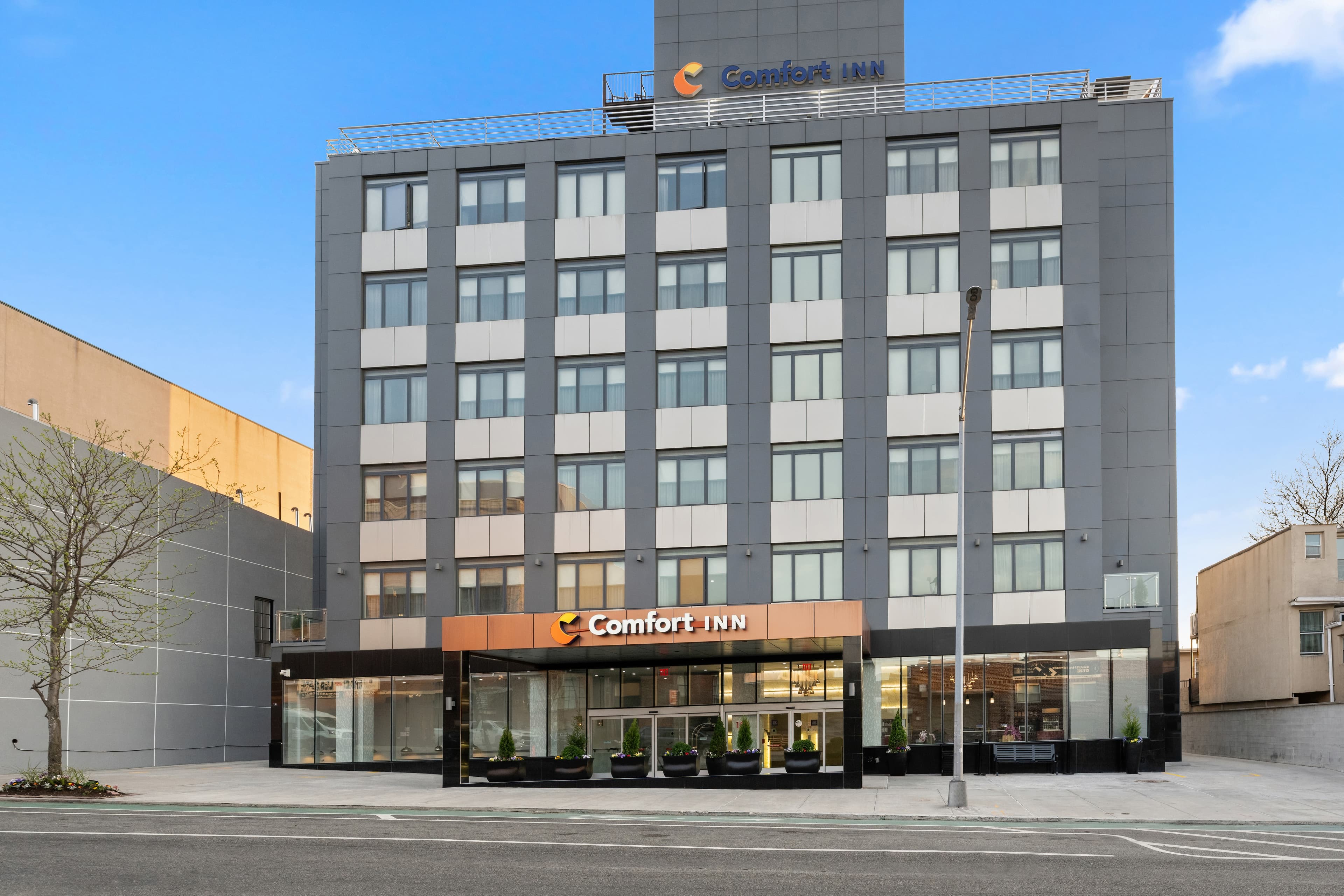 Comfort Inn Prospect Park-Brooklyn - Image 1