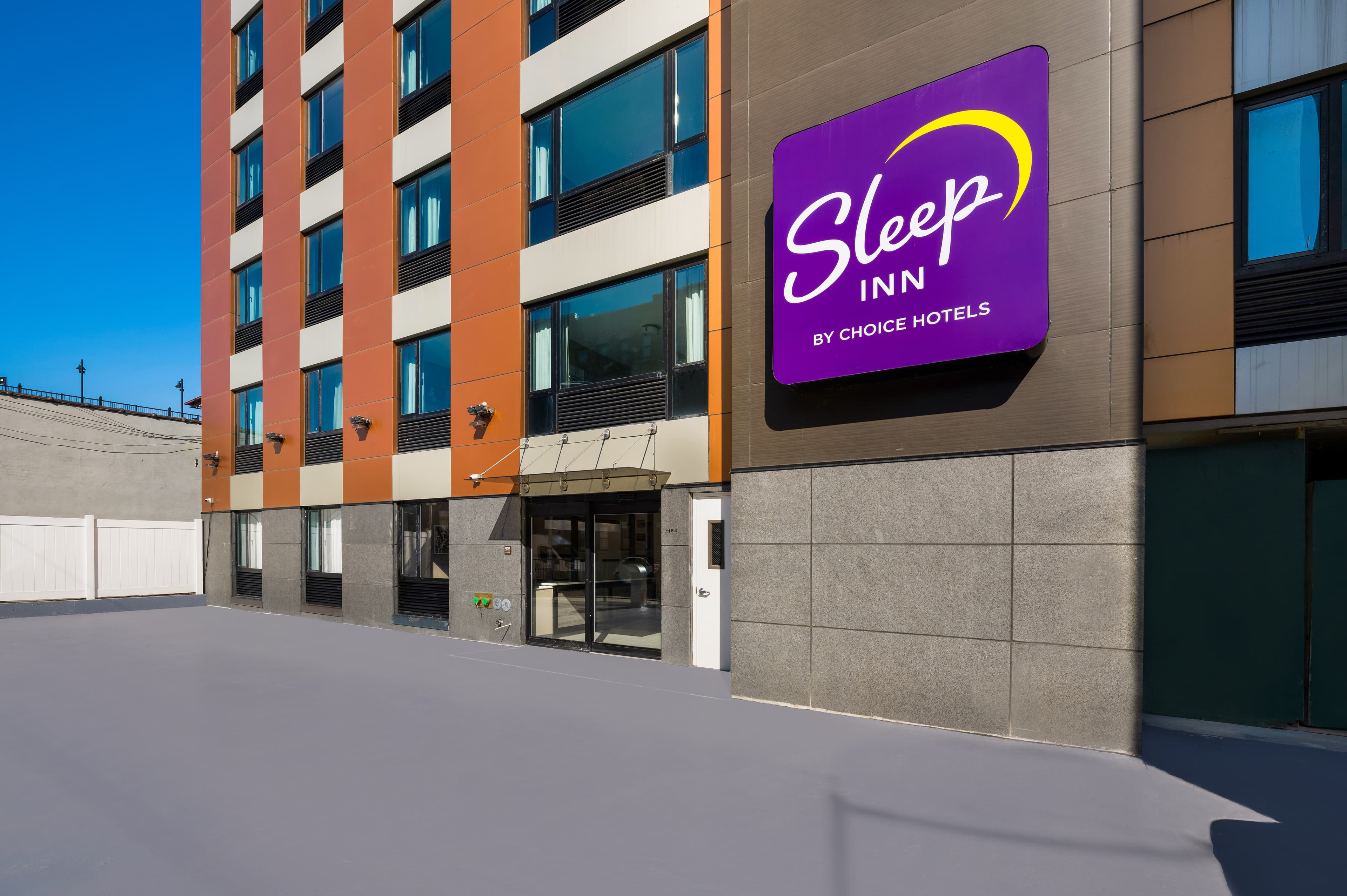Sleep Inn Bronx - Soundview - Image 1