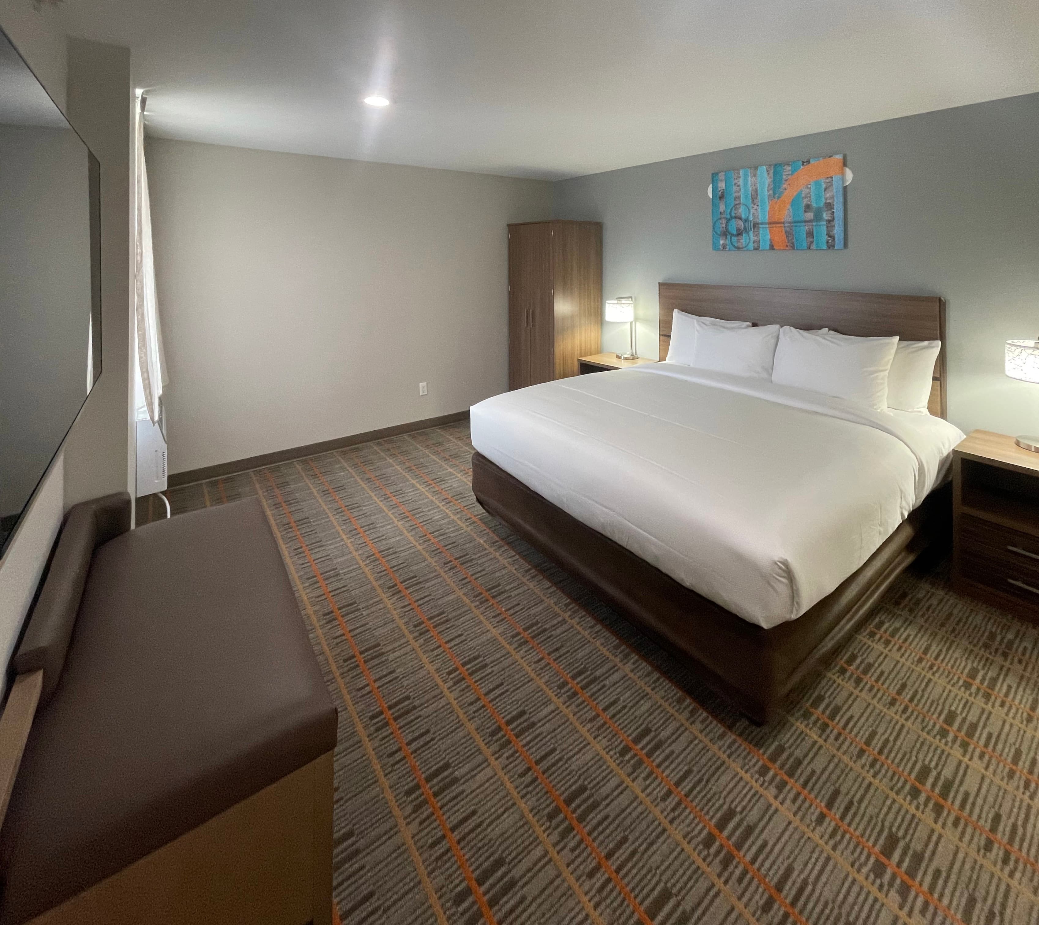 MainStay Suites Bronx - Belmont — 16