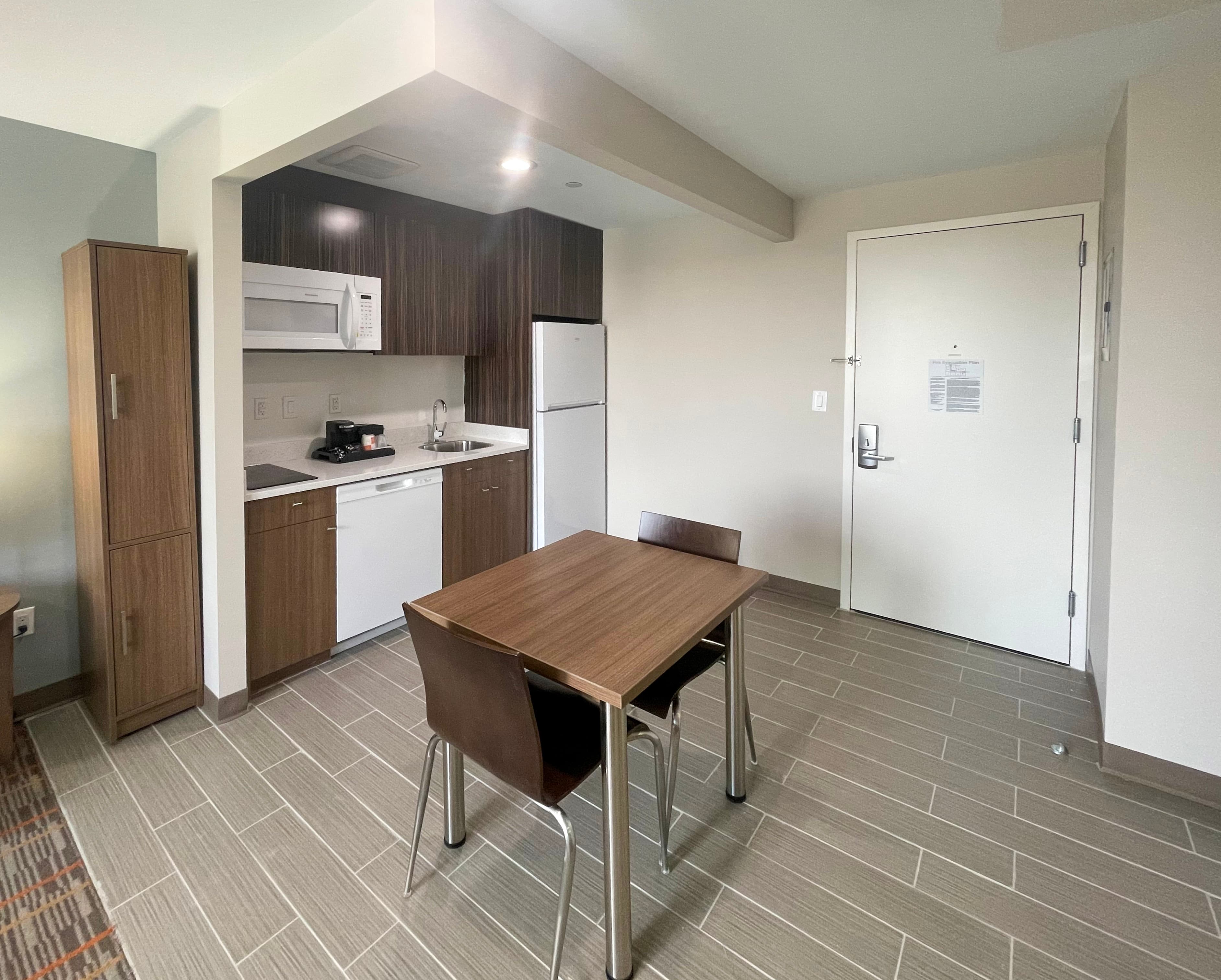 MainStay Suites Bronx - Belmont — 11