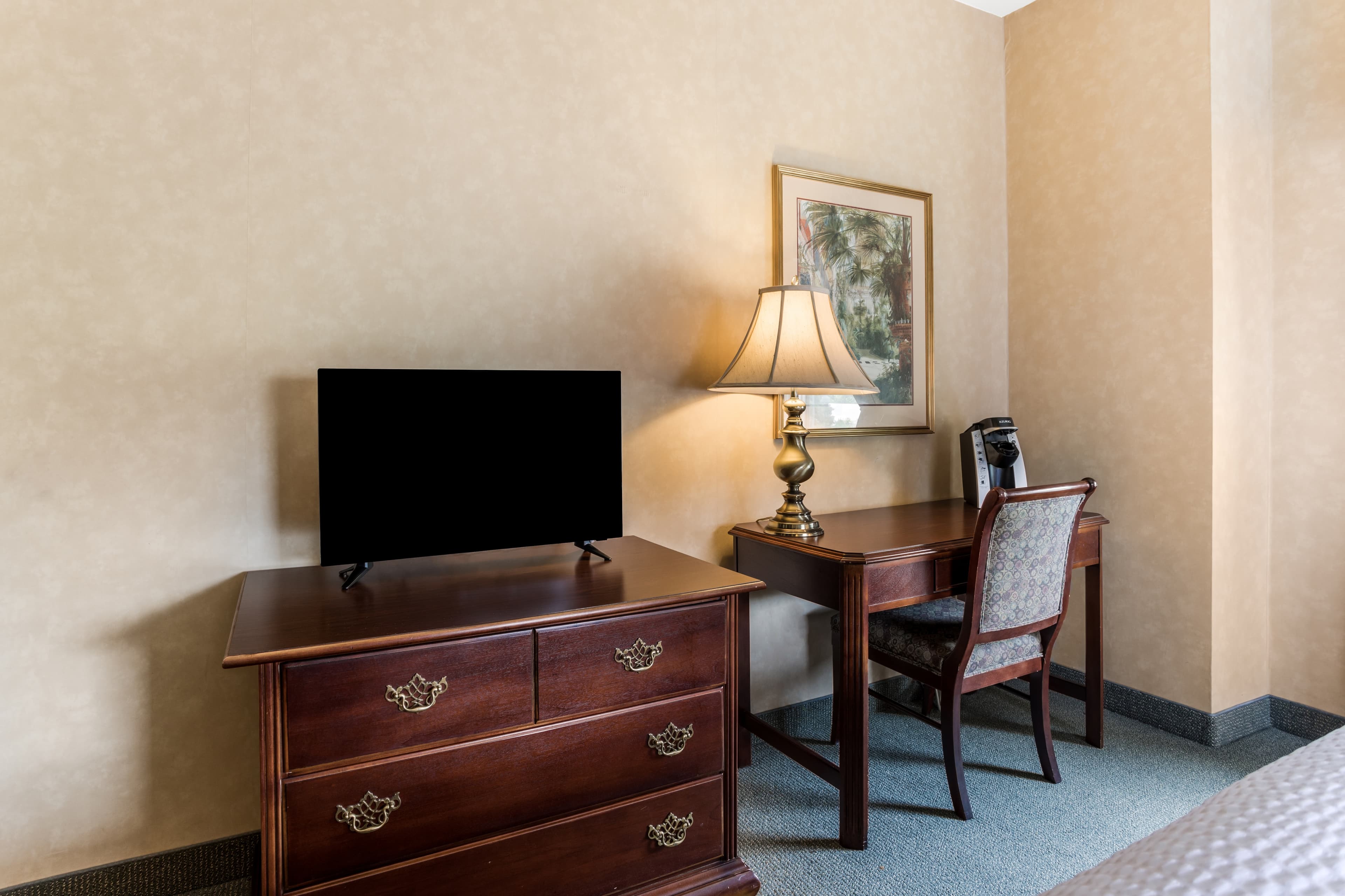 Traditions Hotel & Spa Johnson City - Binghamton, an Ascend Collection Hotel — 6