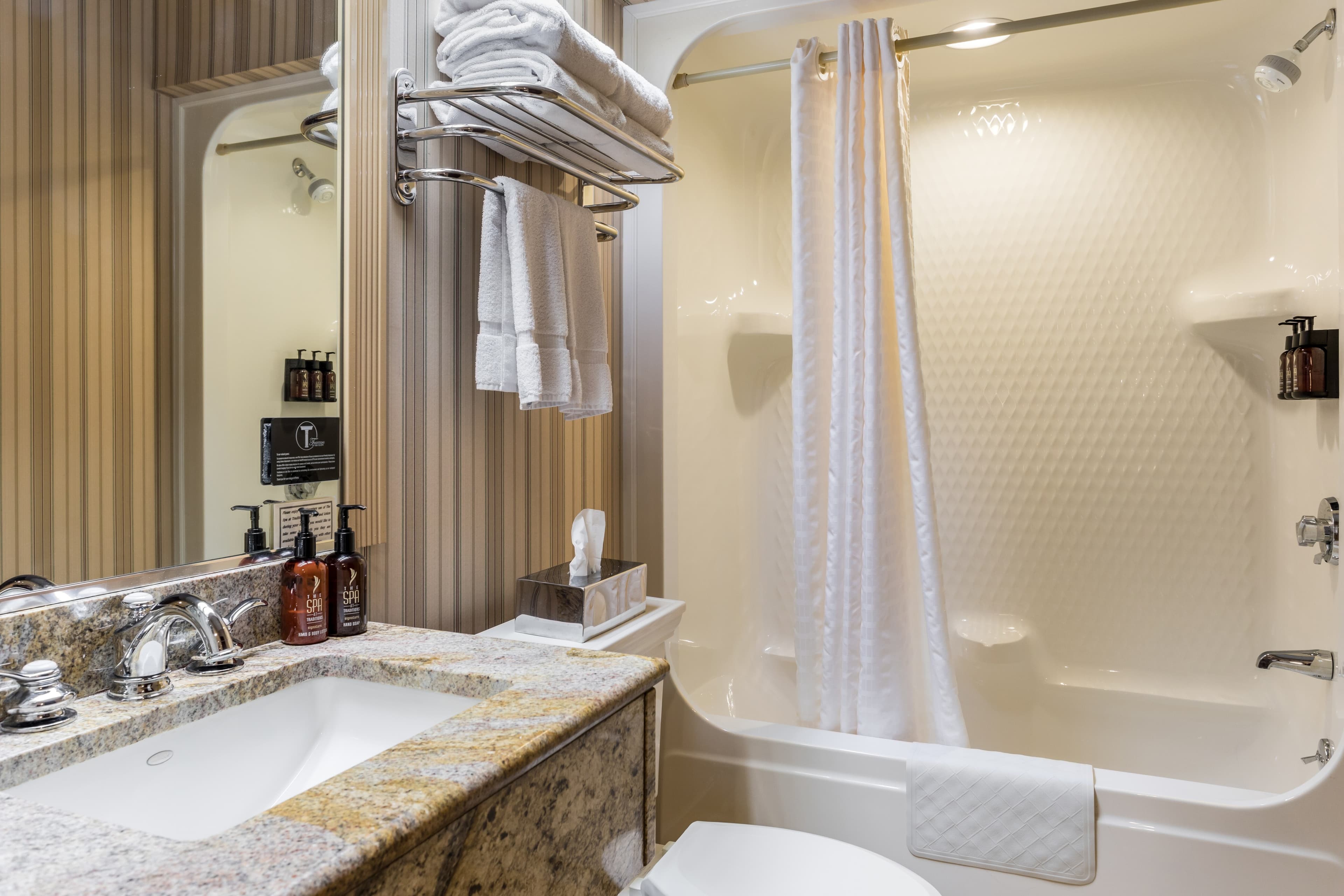 Traditions Hotel & Spa Johnson City - Binghamton, an Ascend Collection Hotel — 28