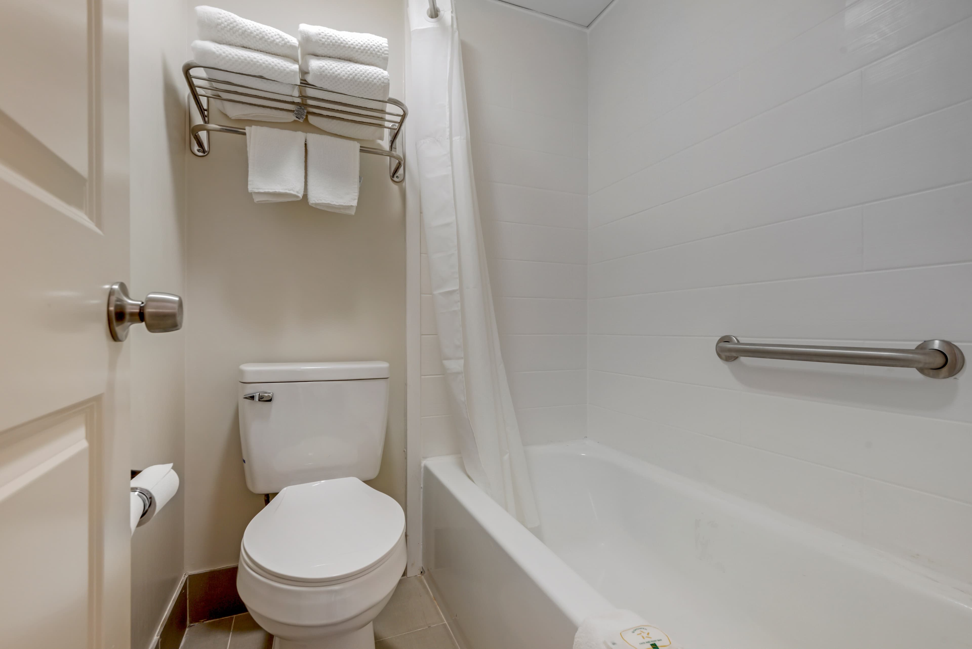 Quality Inn & Suites New Hartford - Utica — 15