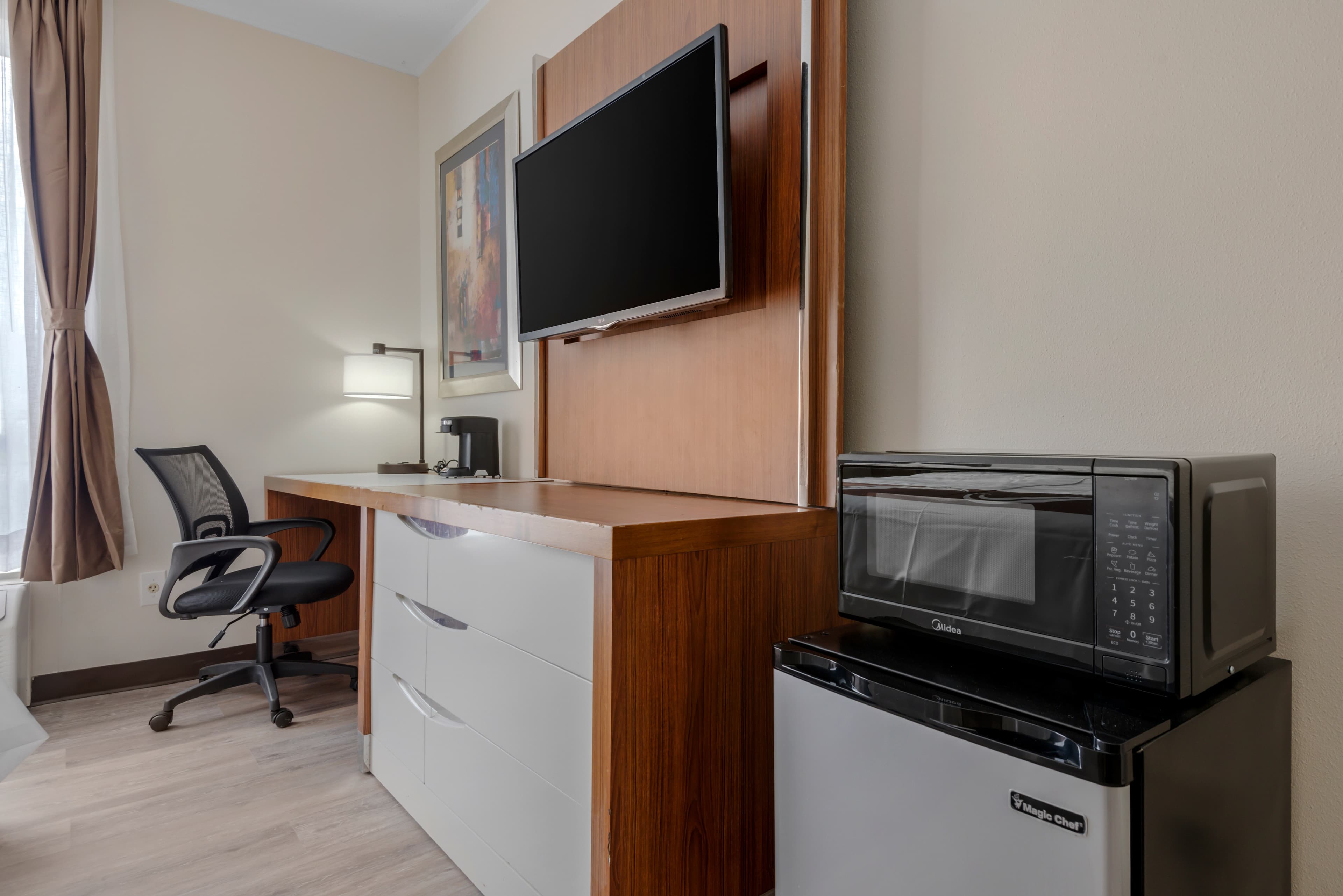 Quality Inn & Suites New Hartford - Utica - Image 5