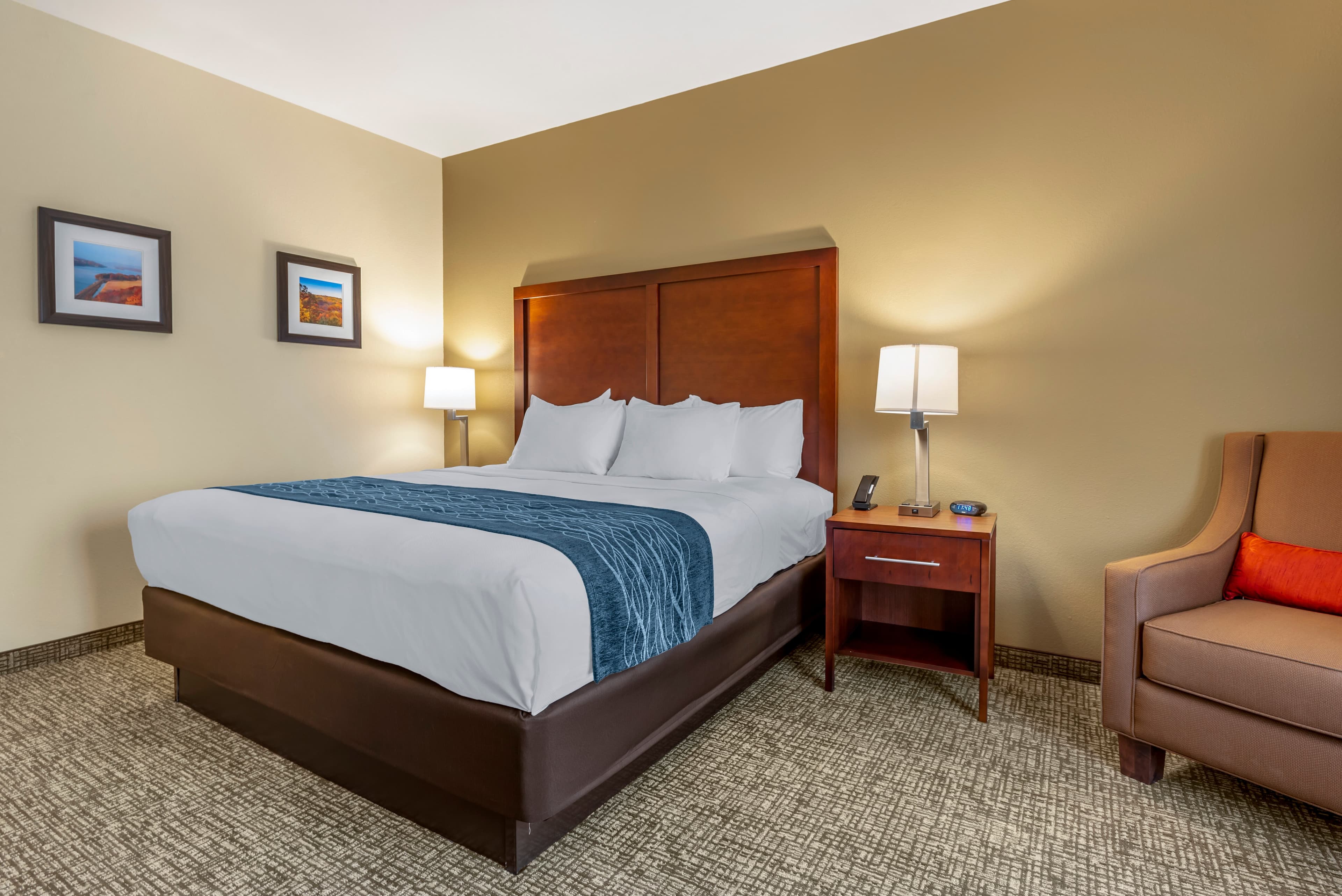 Comfort Inn Brewster - Image 4
