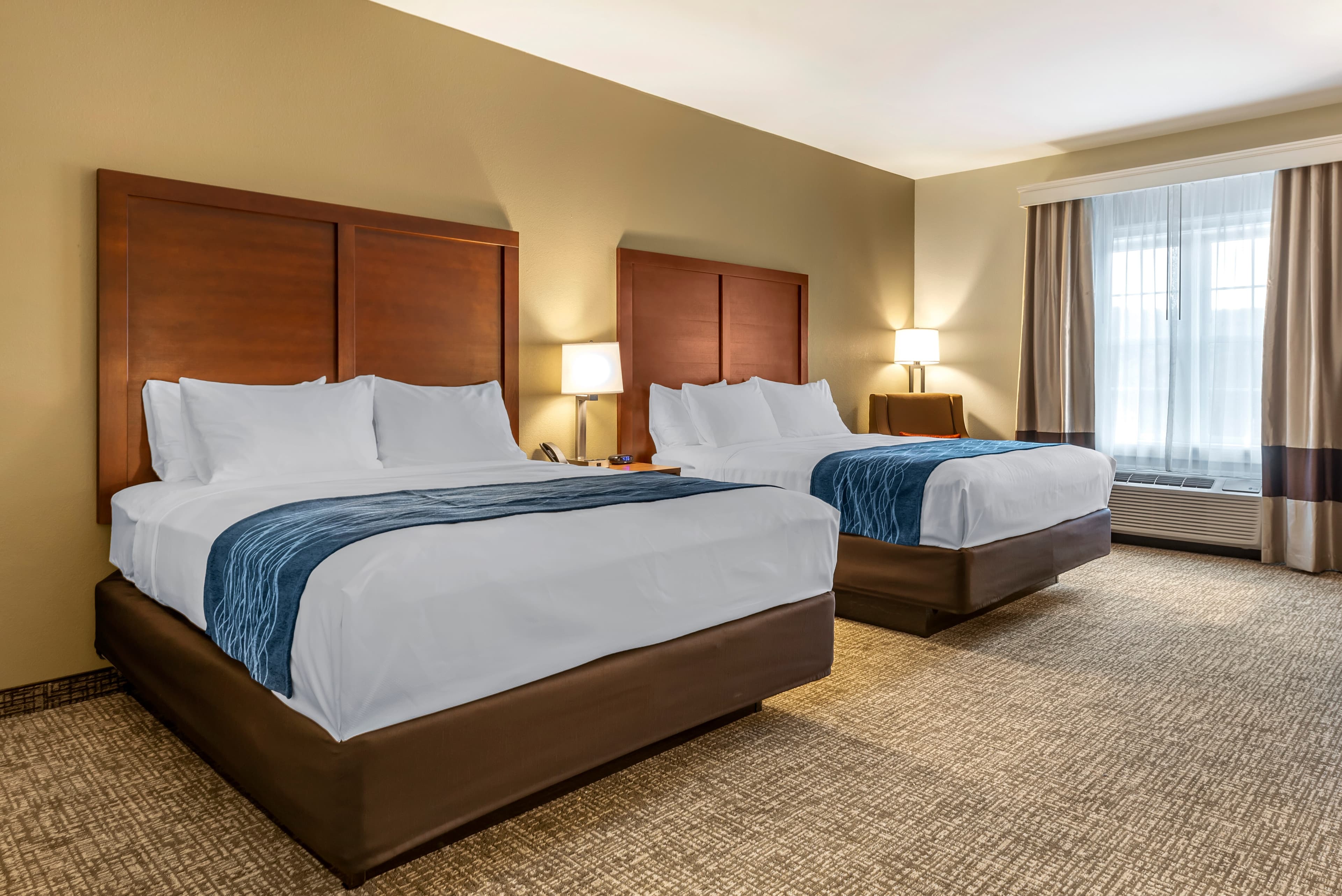 Comfort Inn Brewster — 11