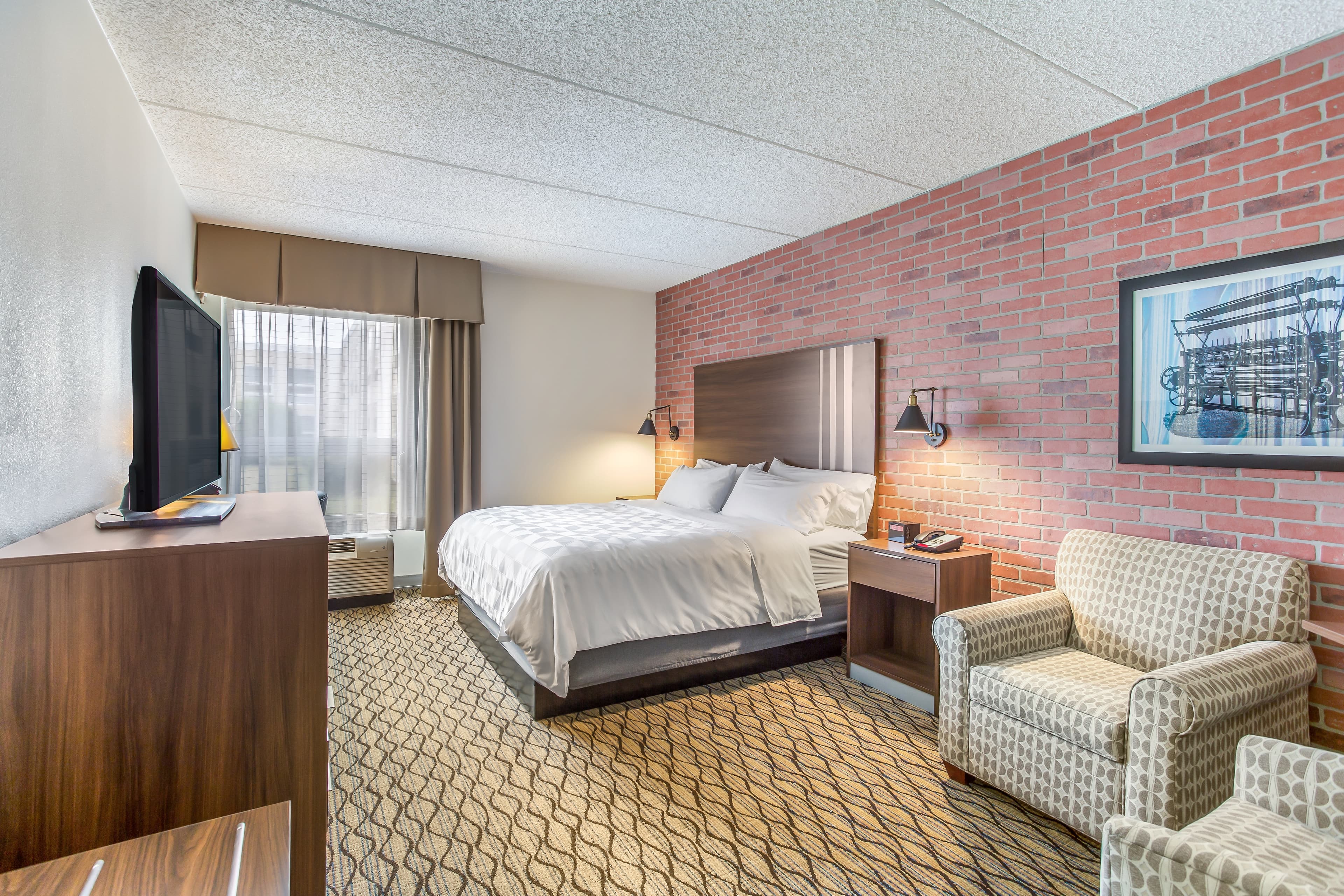 Burrstone Inn, an Ascend Collection Hotel — 10