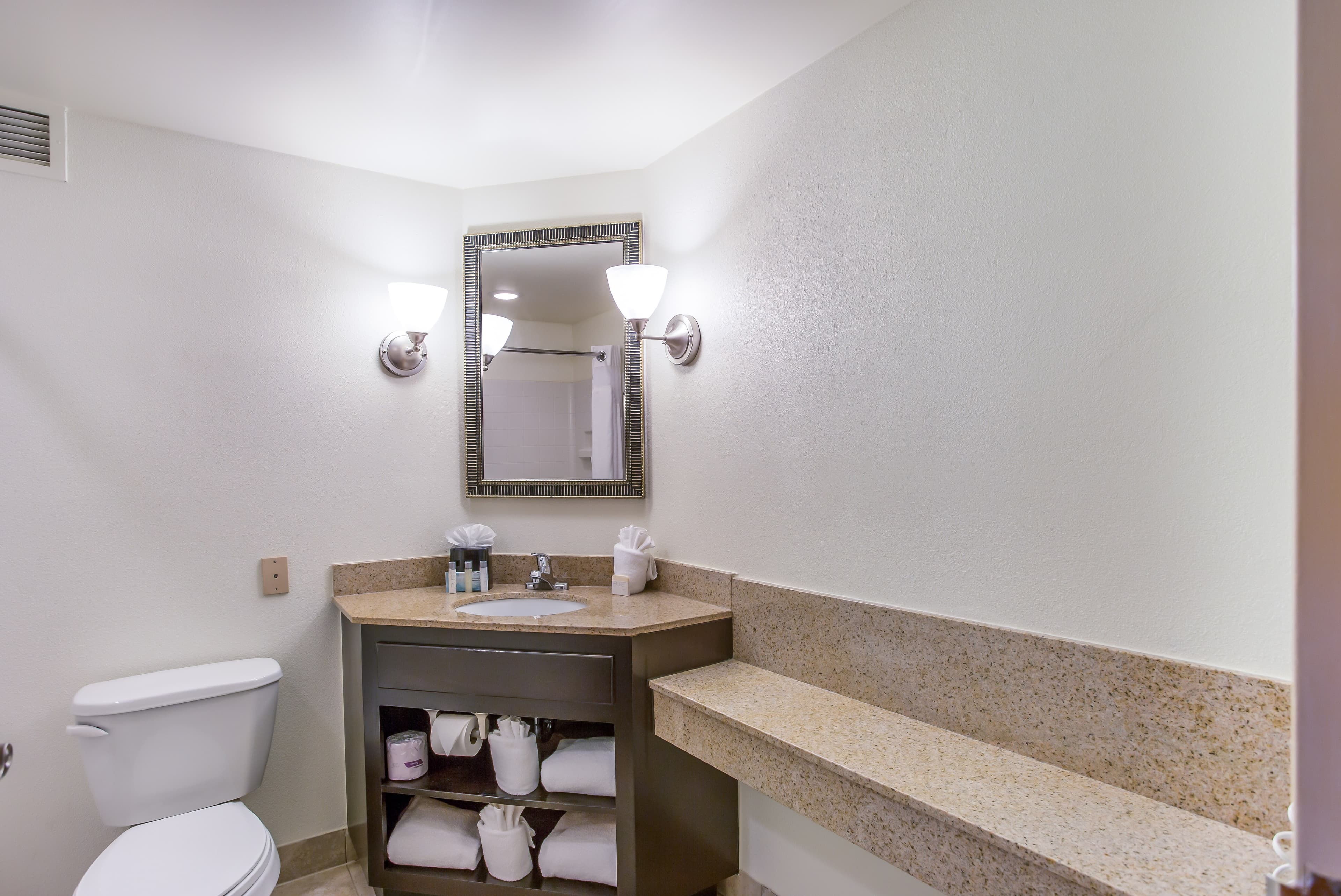 Burrstone Inn, an Ascend Collection Hotel — 13