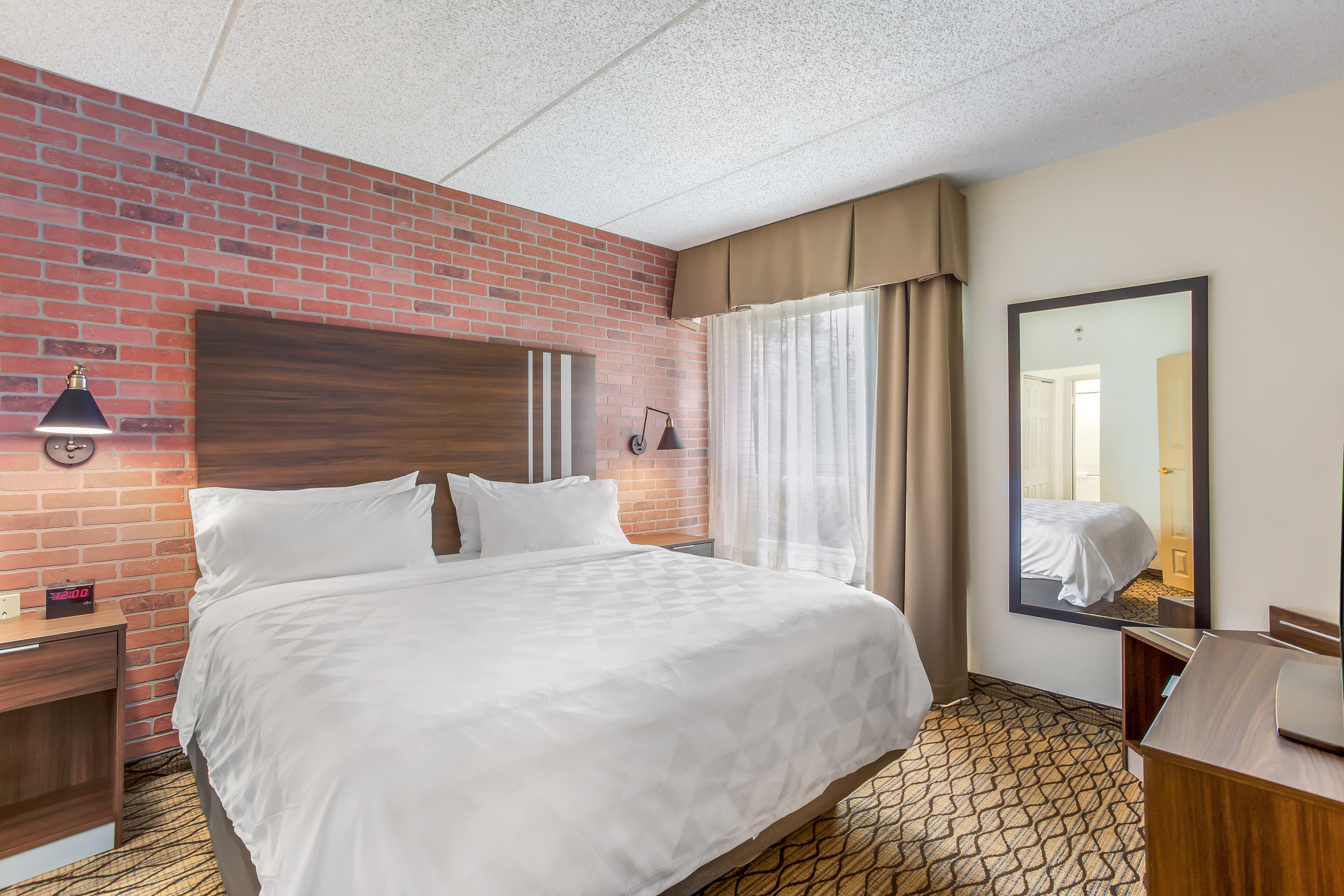 Burrstone Inn, an Ascend Collection Hotel — 29