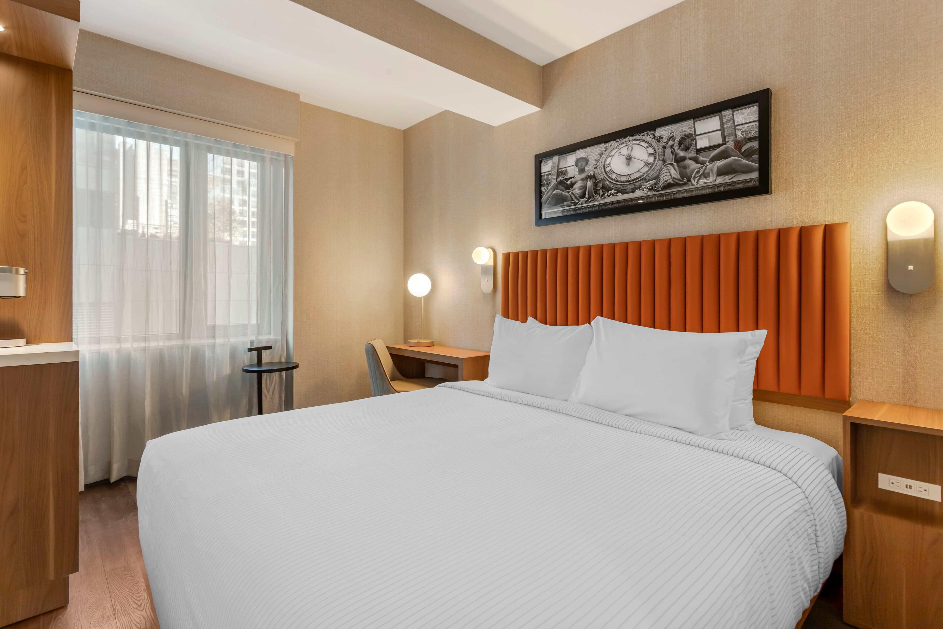 Cambria Hotel New York Times Square - Image 1
