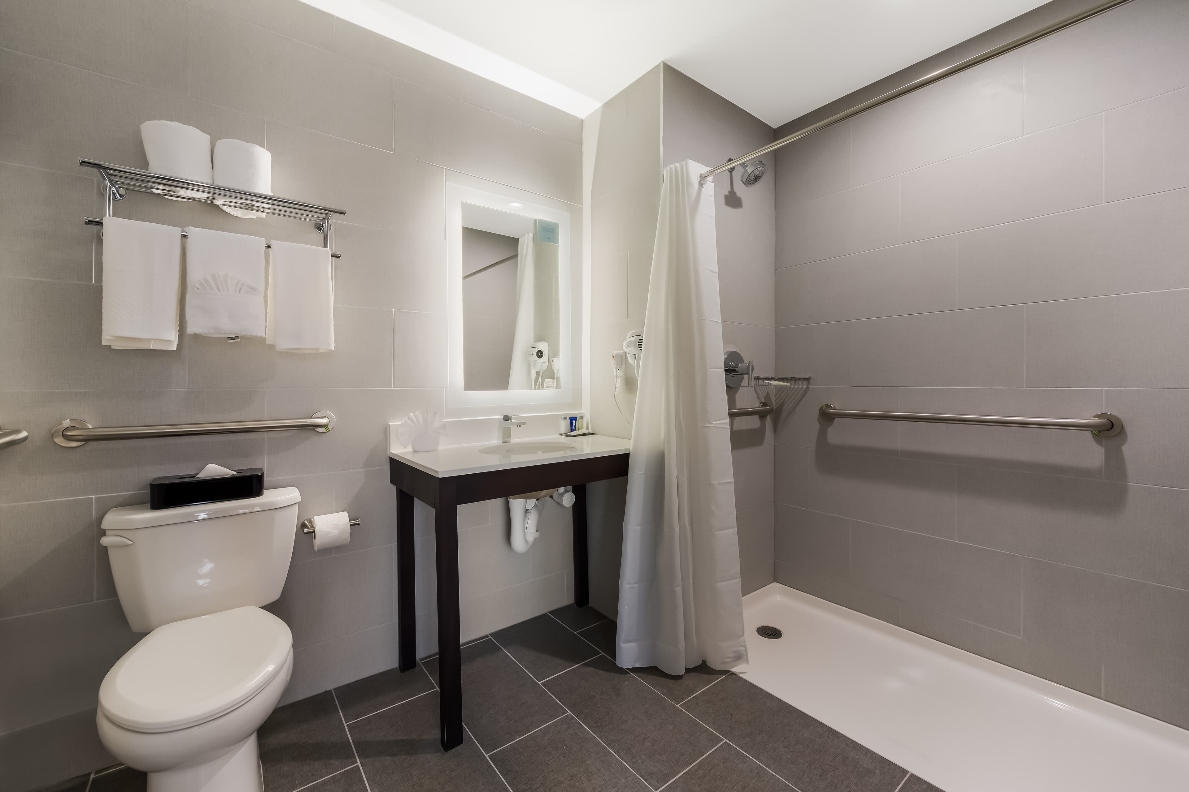 Sleep Inn Brooklyn - Sheepshead Bay — 10