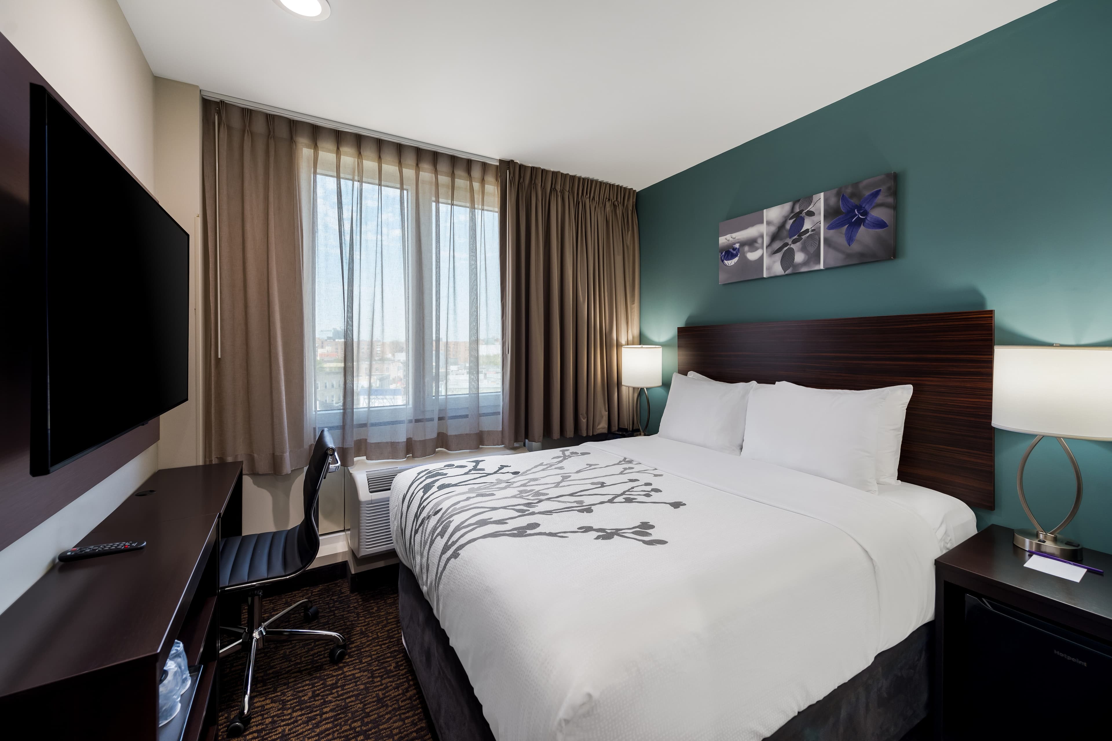 Sleep Inn Brooklyn - Sheepshead Bay — 14
