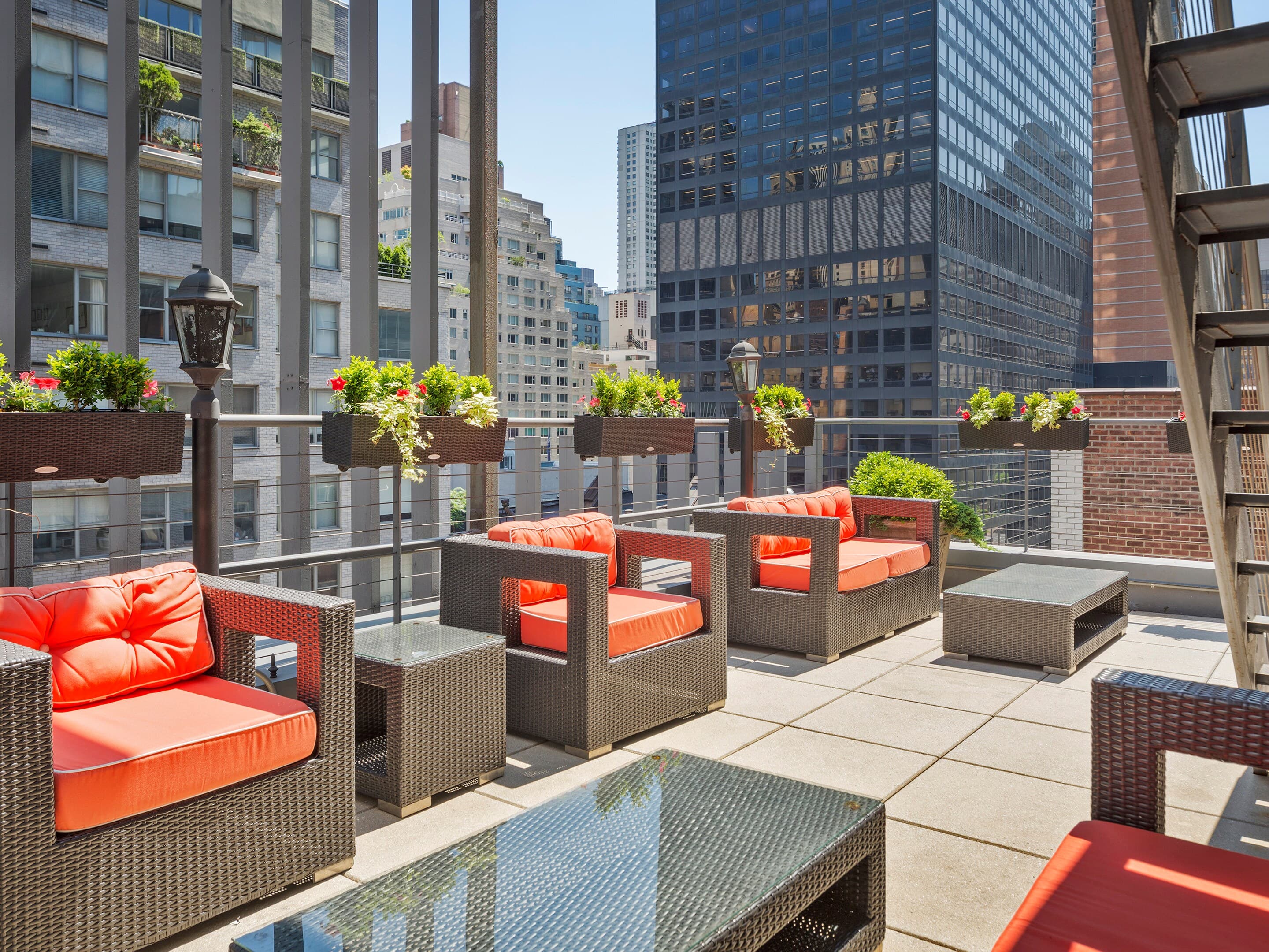 Blue Angel Hotel NYC, an Ascend Collection Hotel - Image 1
