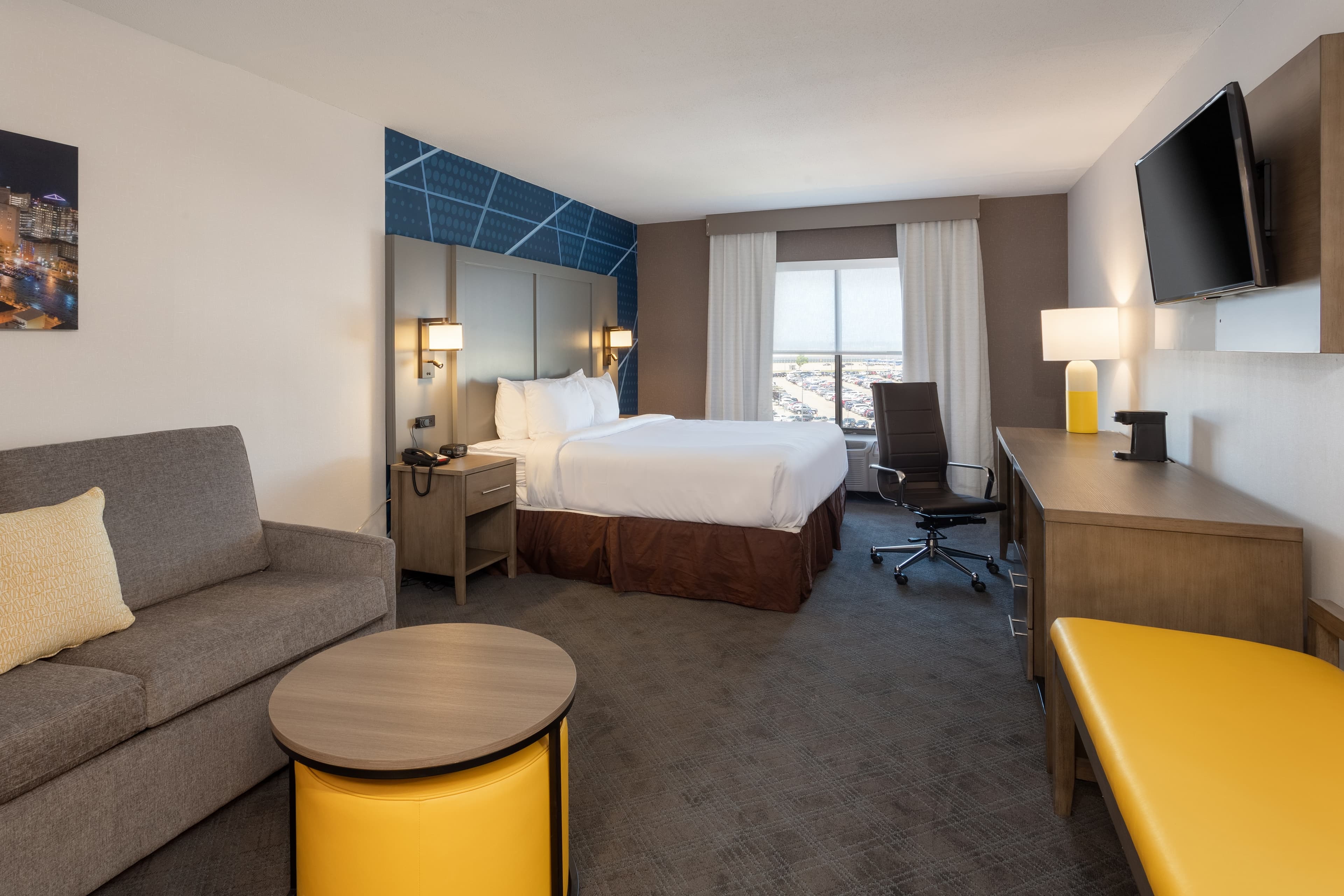 Comfort Inn & Suites Buffalo Airport — 9