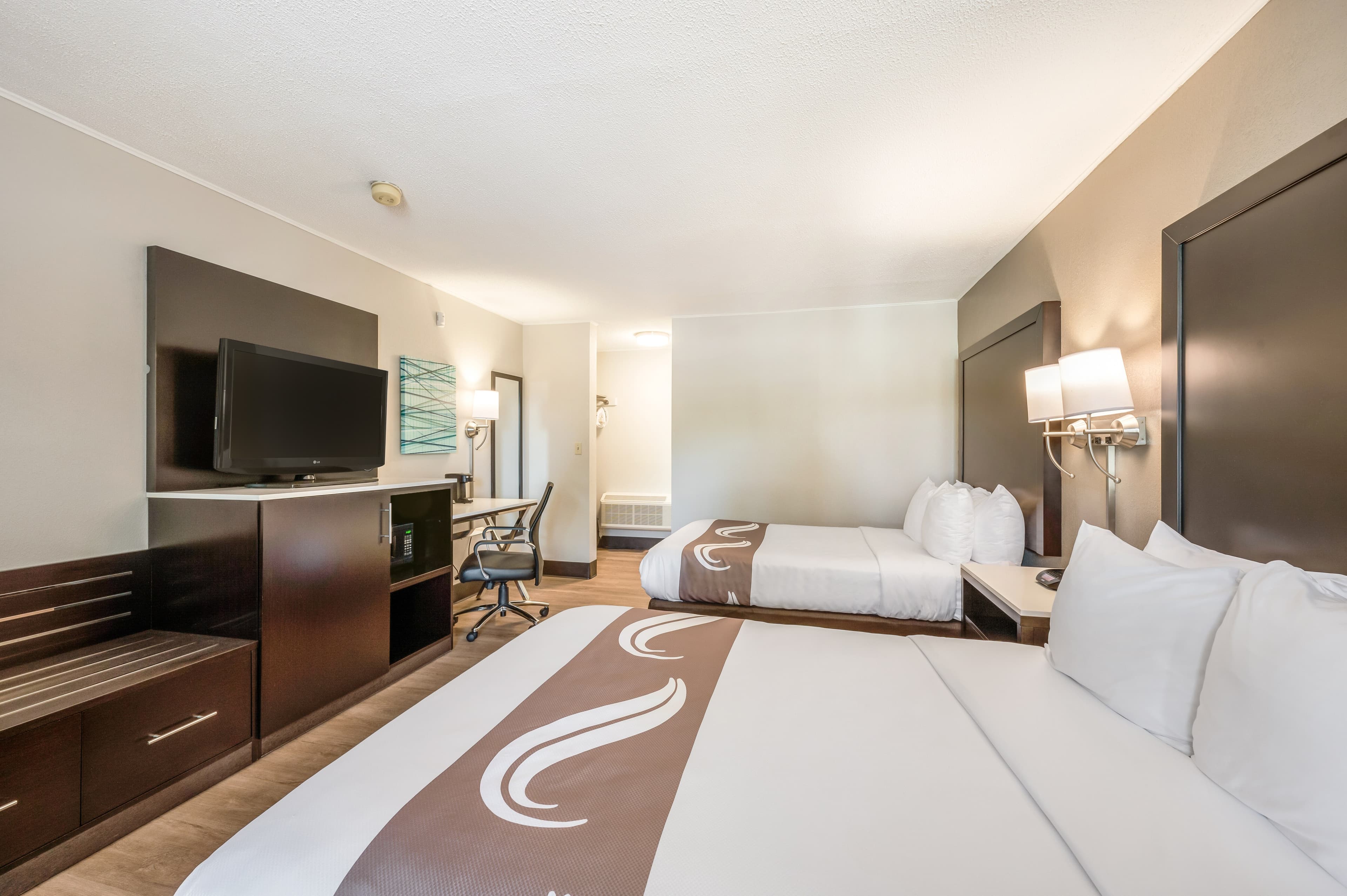 Quality Inn Poughkeepsie - Image 4