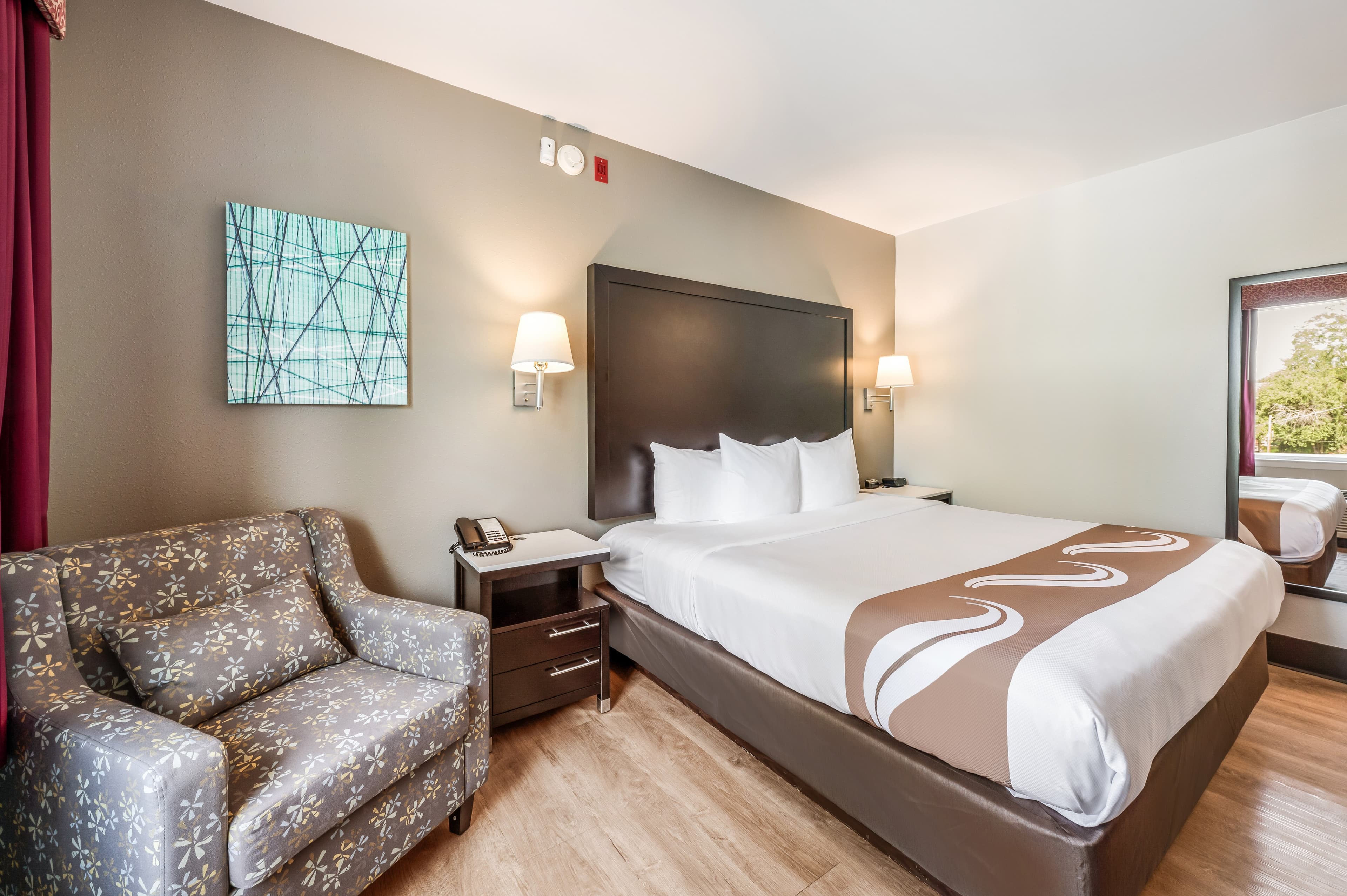Quality Inn Poughkeepsie — 12